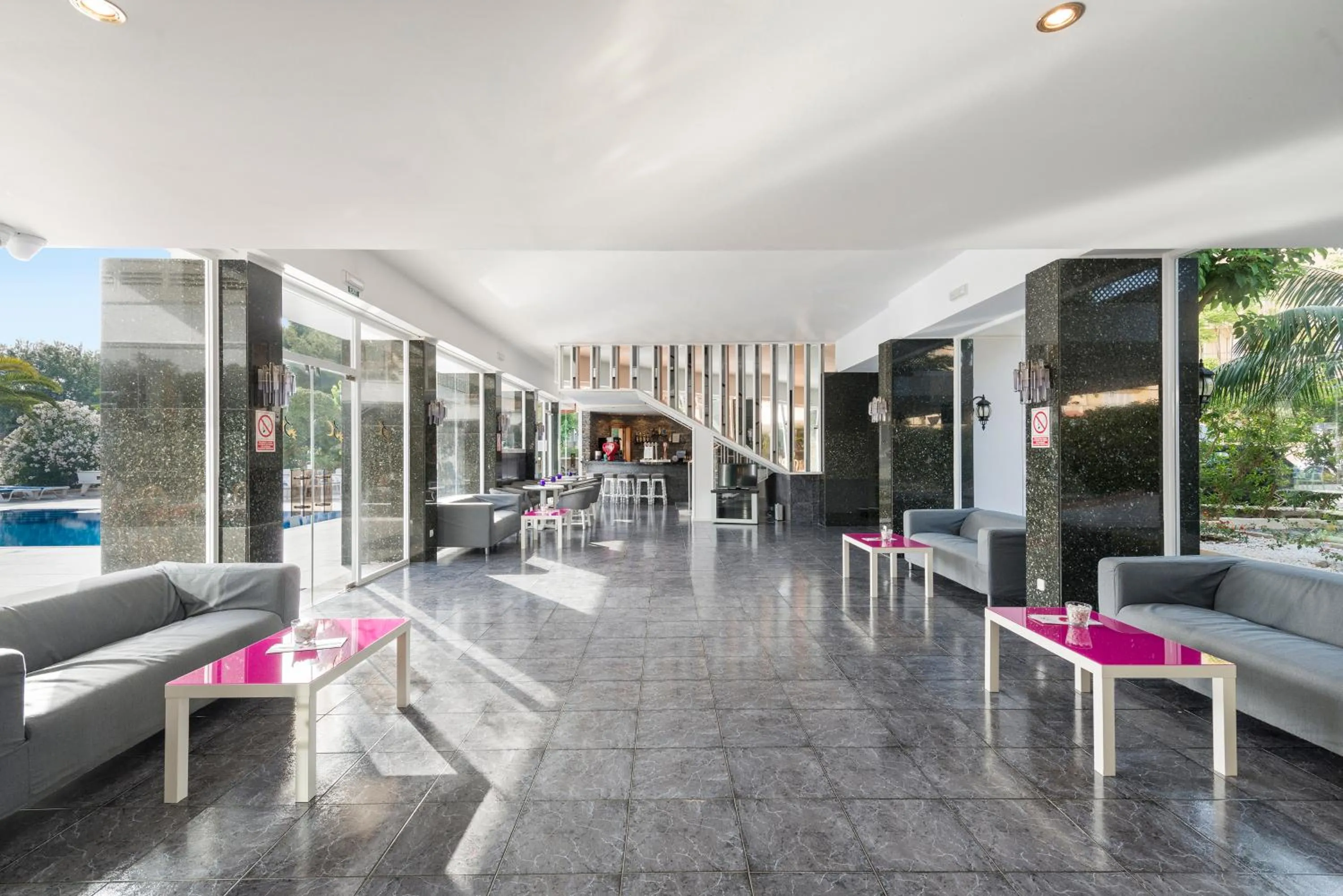 Lounge or bar in NURA Condor