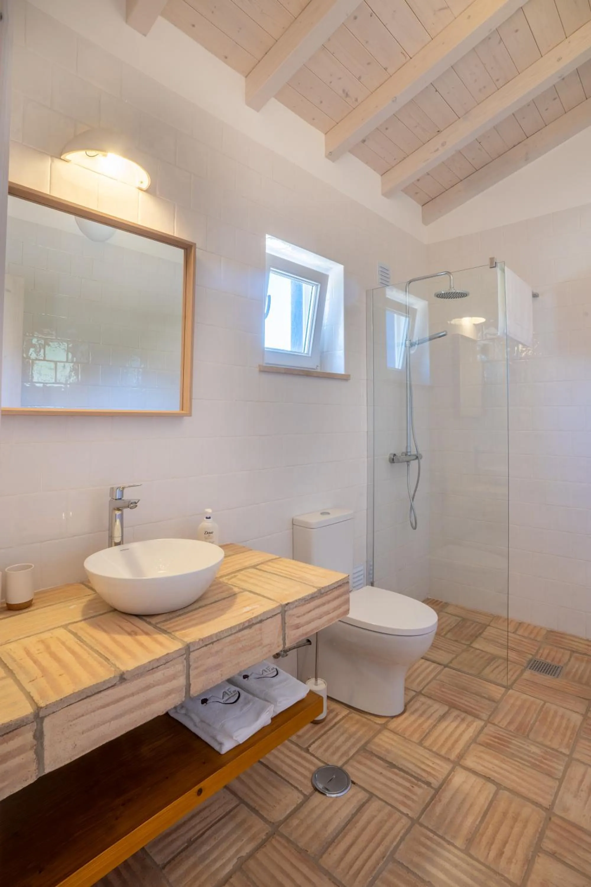 Shower in Vale da Cassiopeia