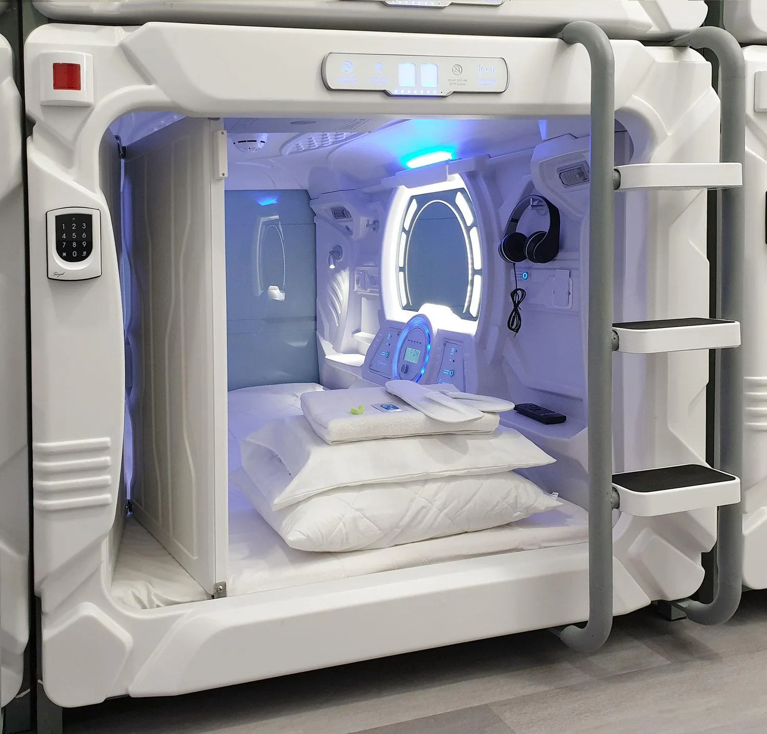 bunk bed, Bed in Capsule Hostels Tallinn