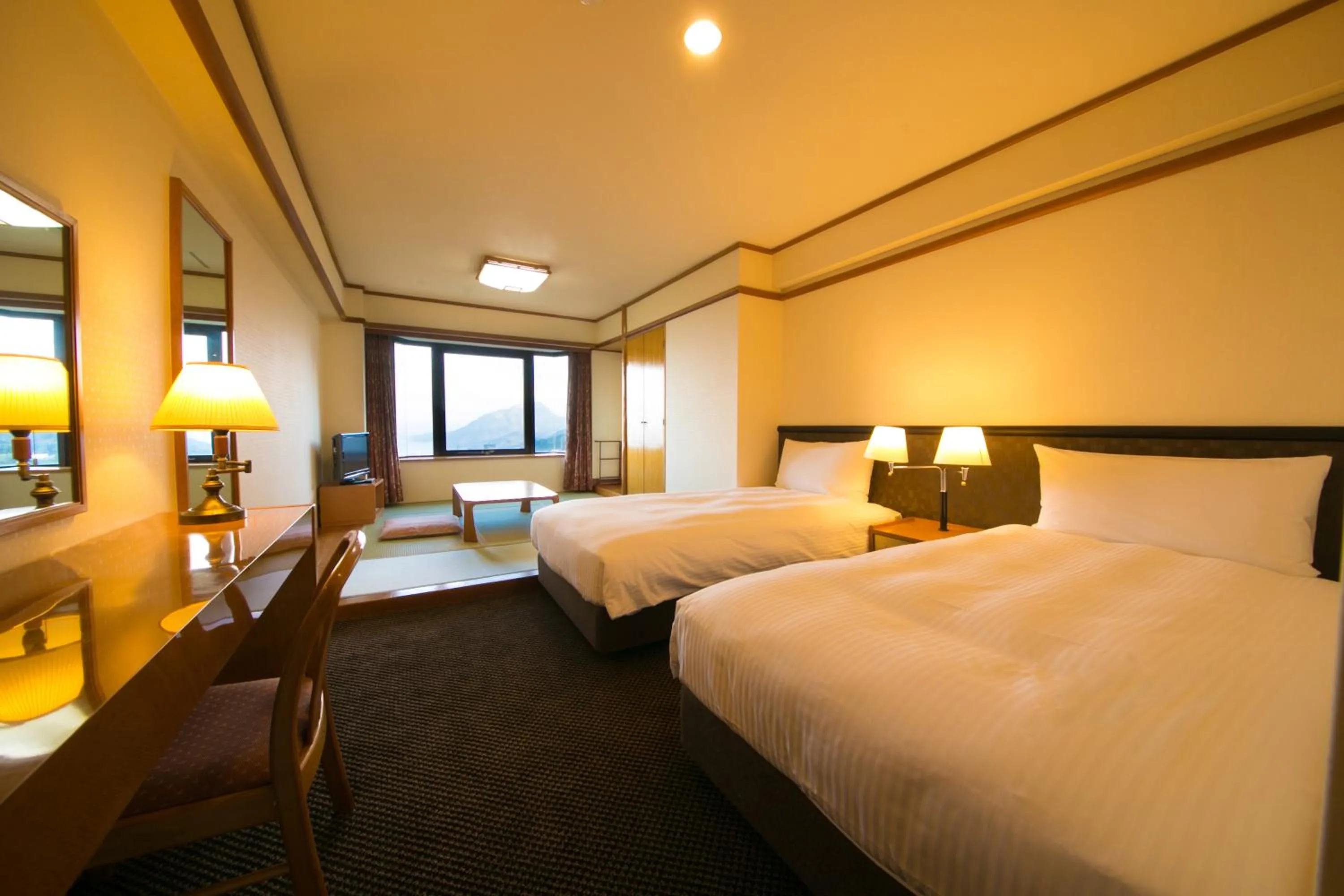 Photo of the whole room, Bed in Resorpia Beppu