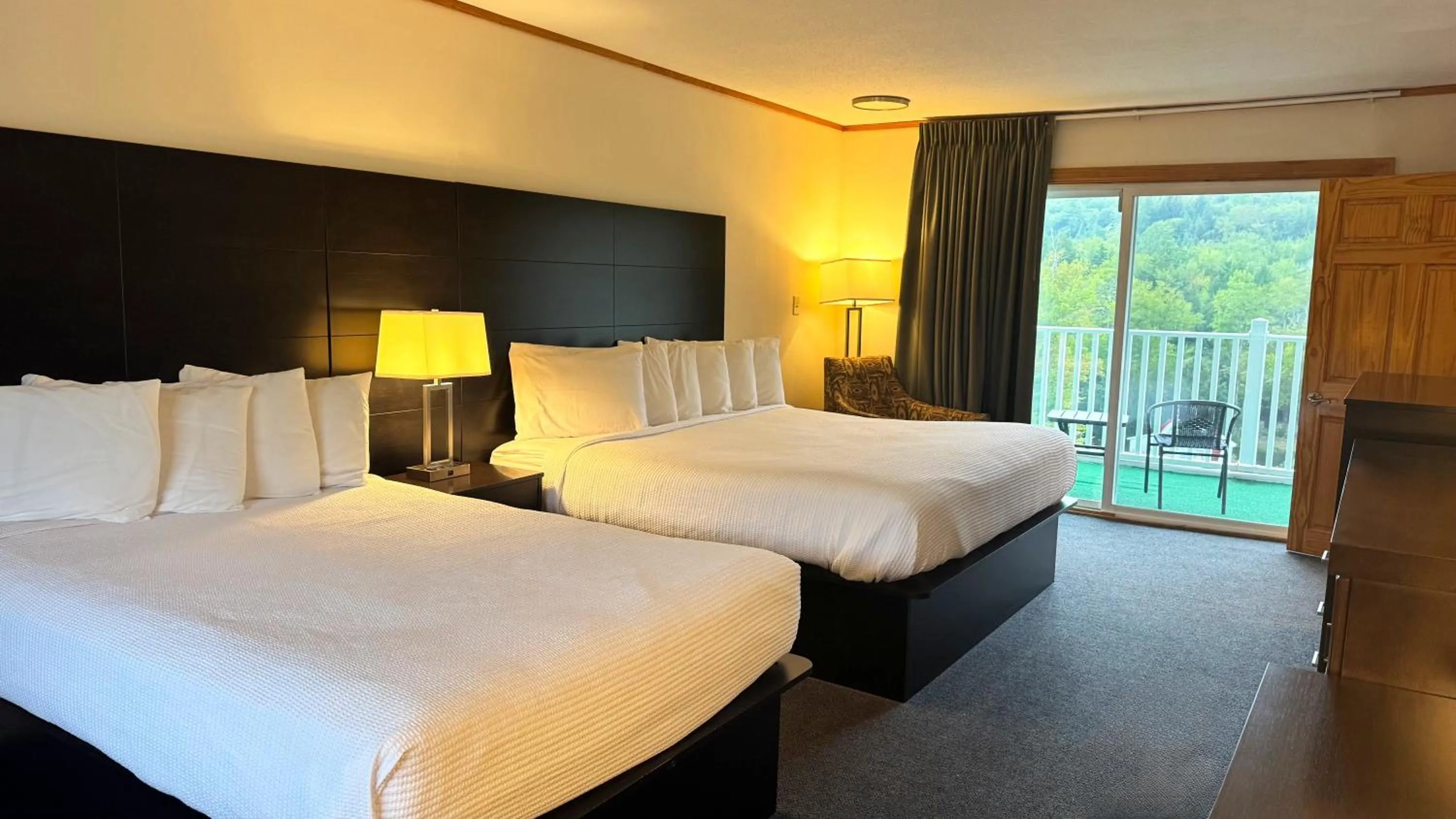 Bed in Indian Head Resort