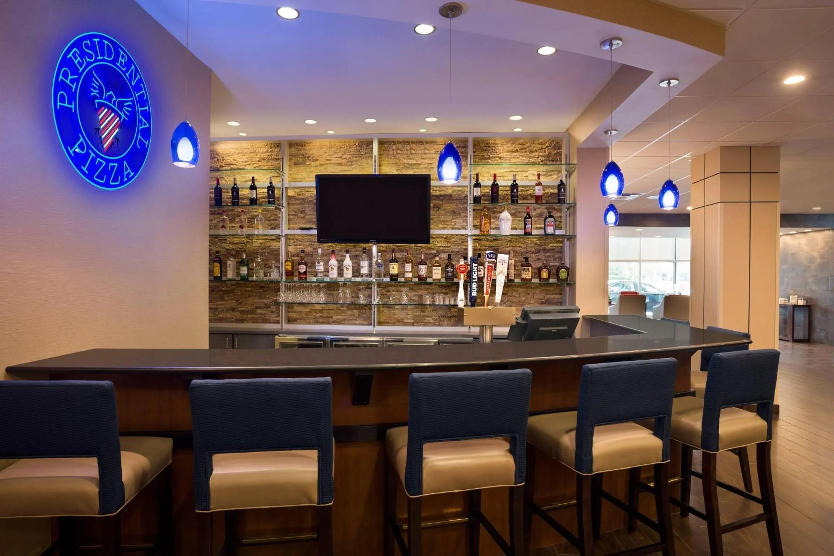 Lounge or bar in Comfort Inn & Suites Presidential