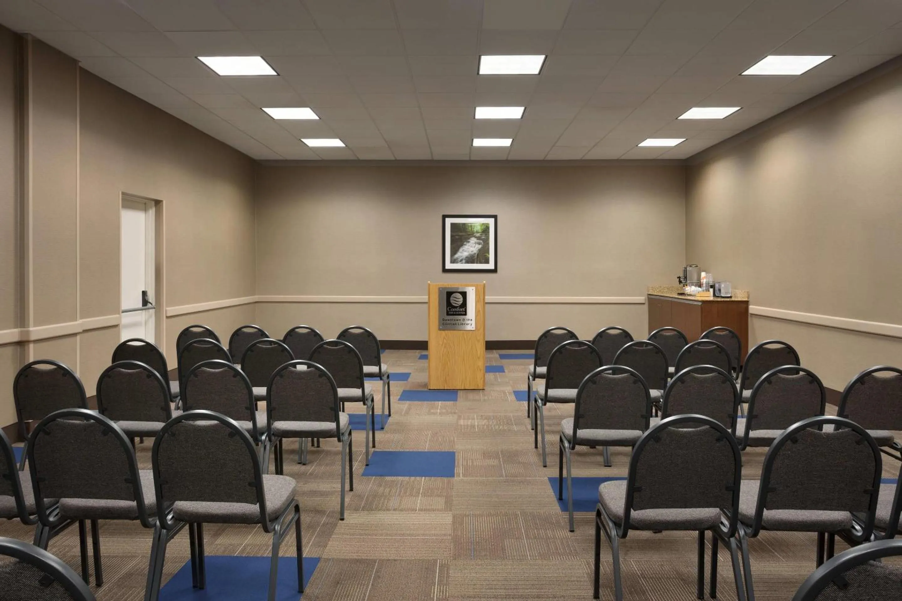Meeting/conference room in Comfort Inn & Suites Presidential
