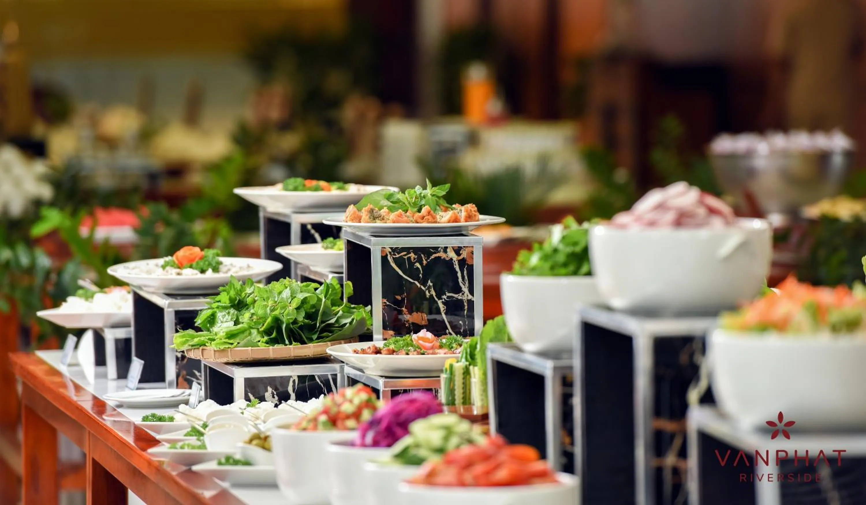 Food and drinks in Van Phat Riverside Hotel