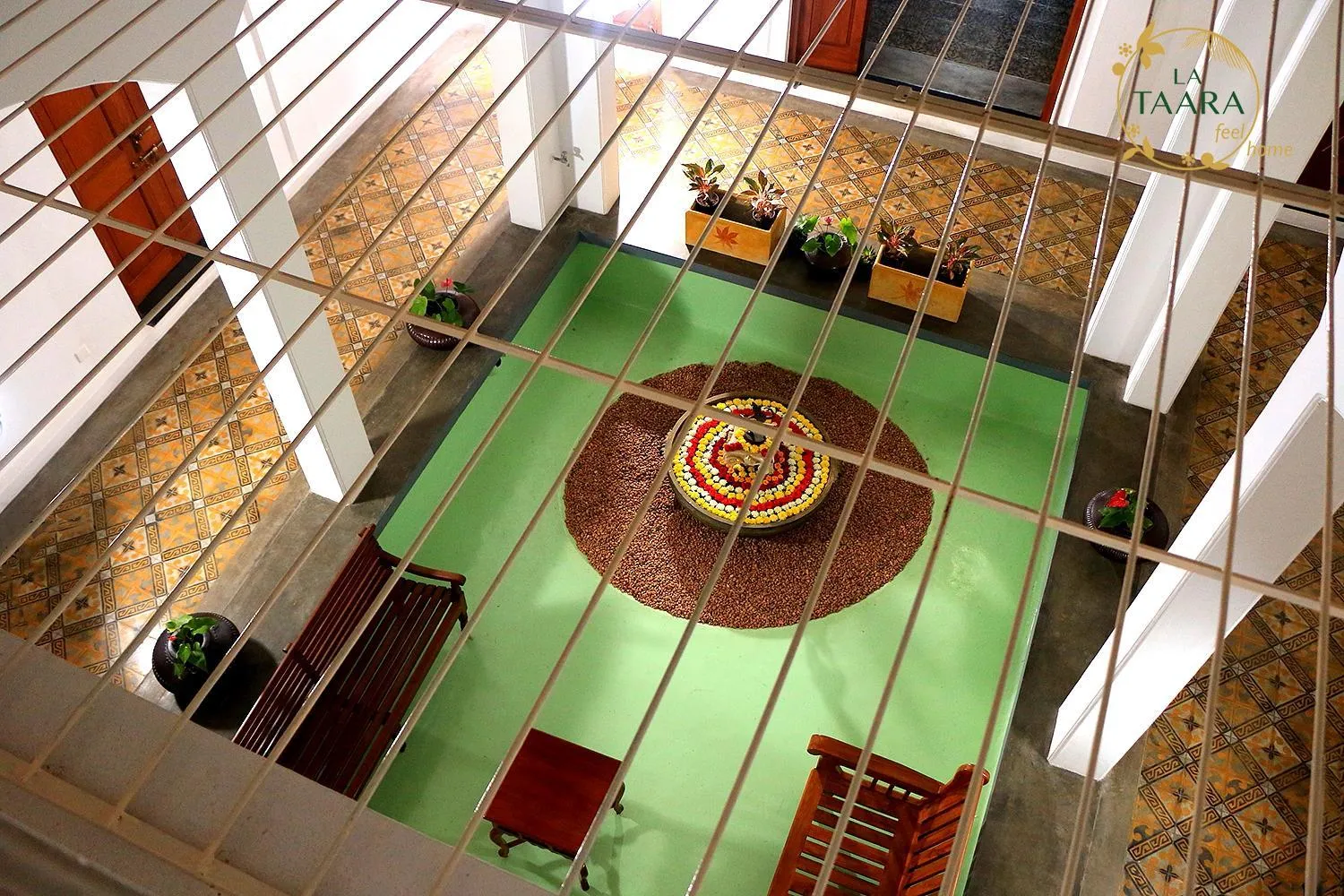 La Taara - Feel Home