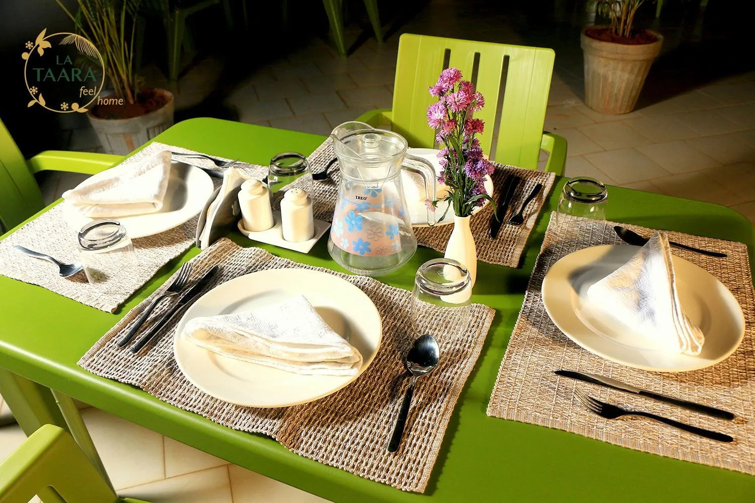 Restaurant/places to eat in La Taara - Feel Home