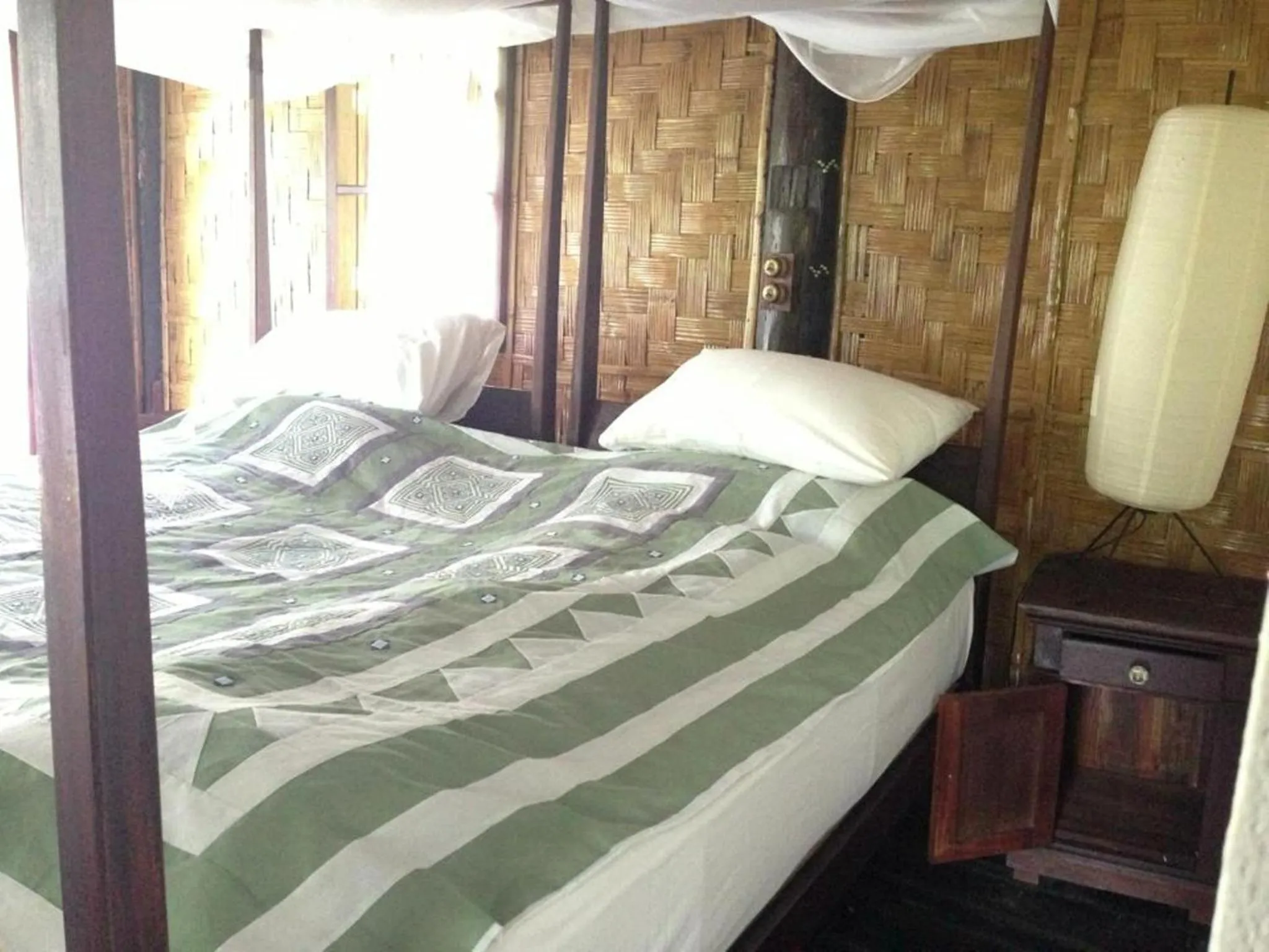 Bed in Nong Kiau Riverside