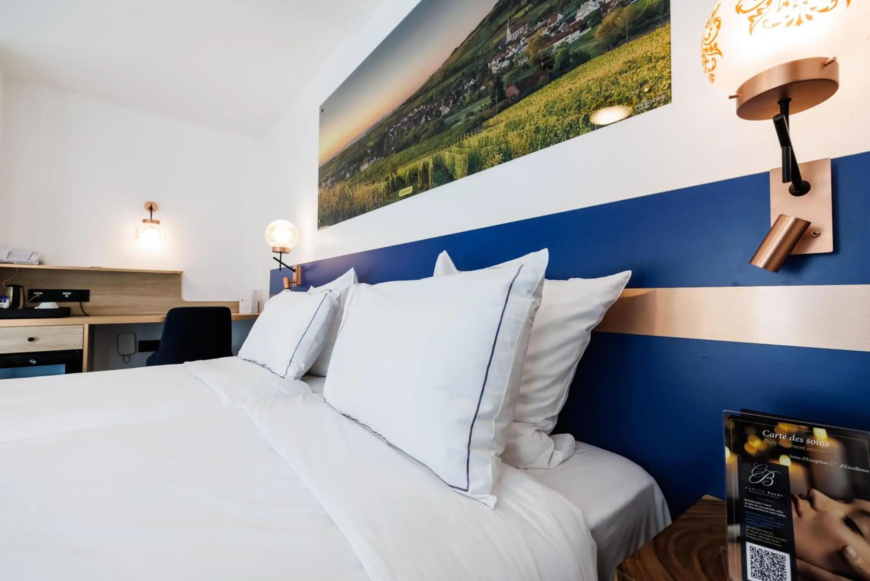 Prestige Twin Room - single occupancy - access to the spa included in Hotel SPA Husseren Collections - Proche Colmar - Eguisheim Prestige Twin Room - single occupancy - access to the spa included in Hotel SPA Husseren Collections - Proche Colmar - Eguisheim