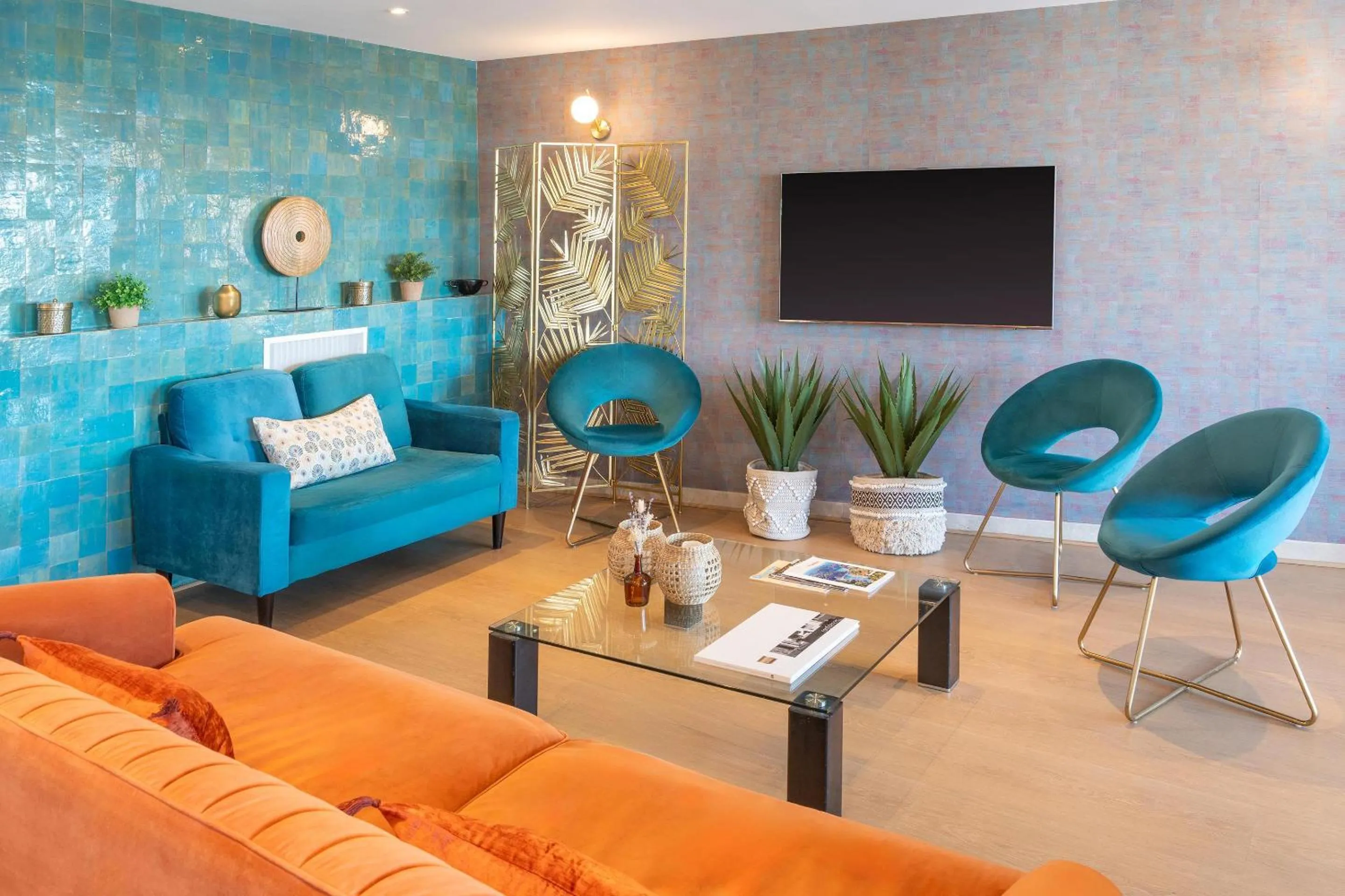 Lobby or reception in Best Western Plus Hôtel la Rade