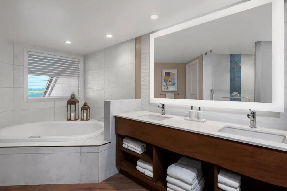 Bath in San Diego Mission Bay Resort