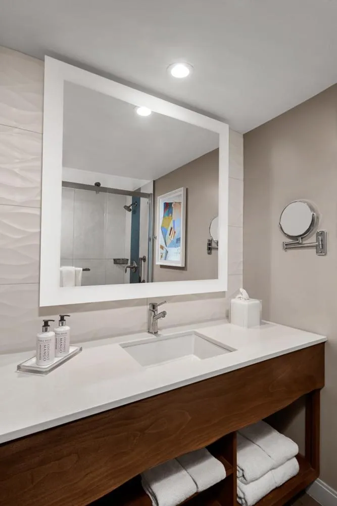 Bathroom in San Diego Mission Bay Resort