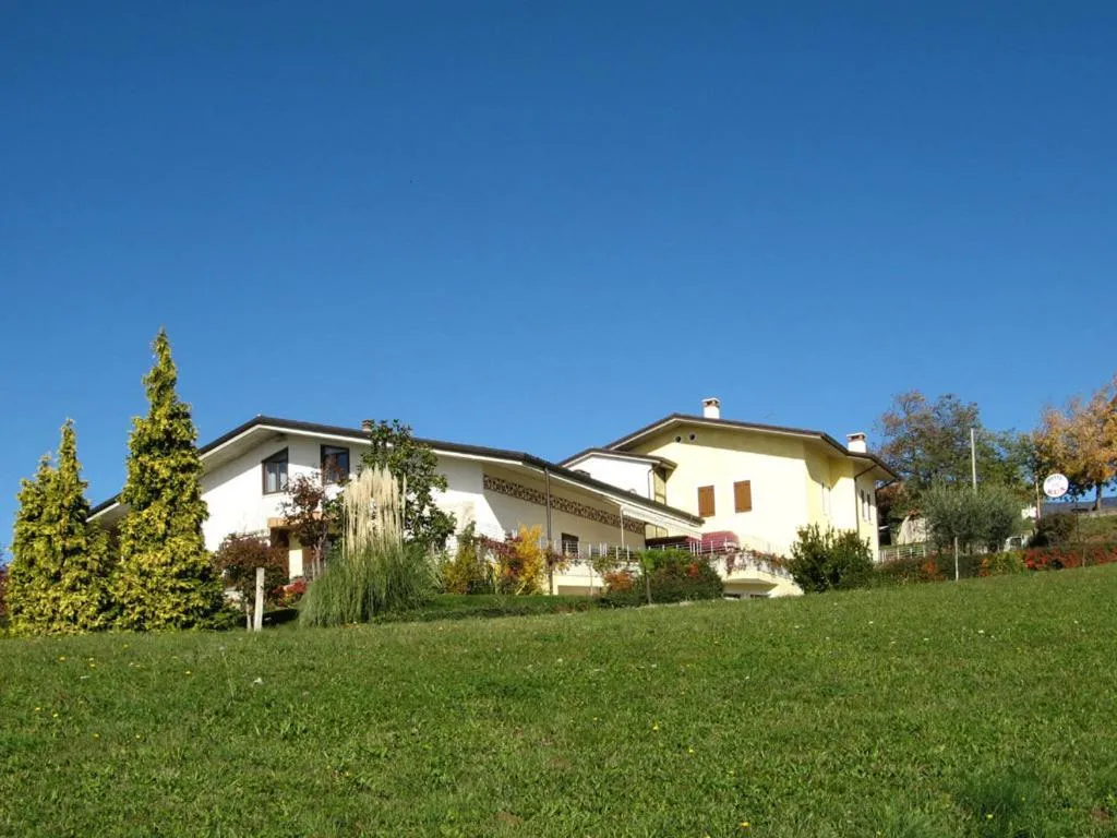 Facade/entrance in Hotel Ristorante La Rua