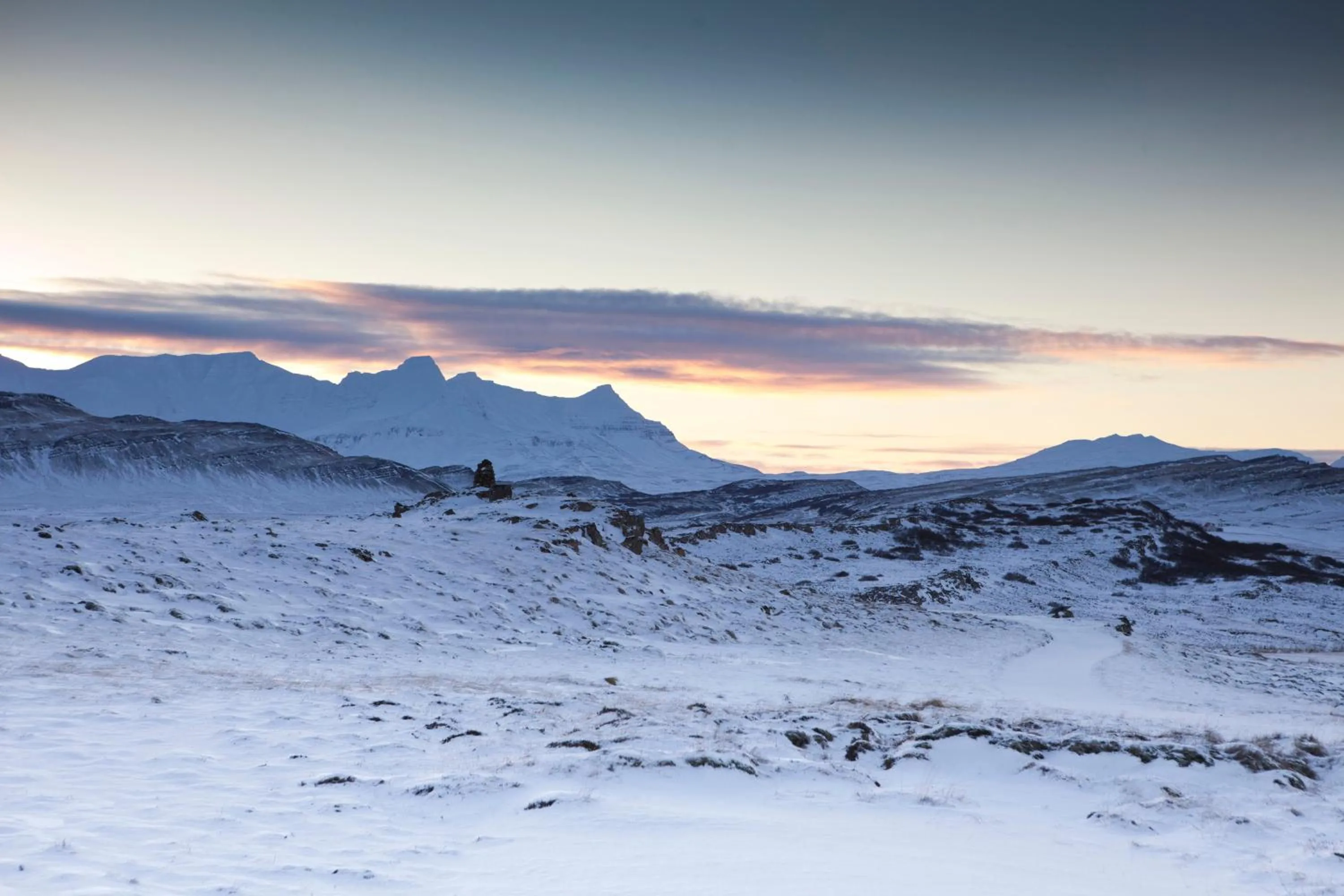 Mountain view in Fossatún Sunset Cottage