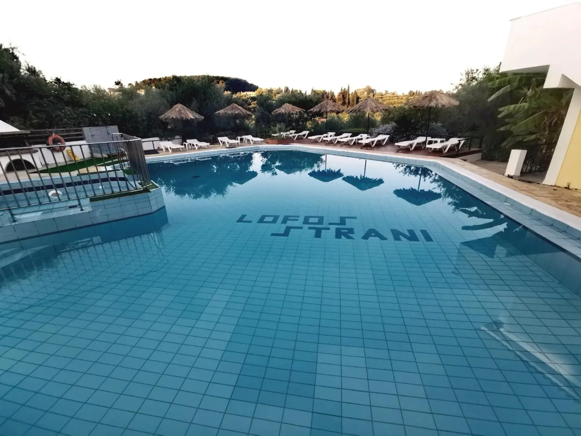 Lofos Strani Lofos Strani