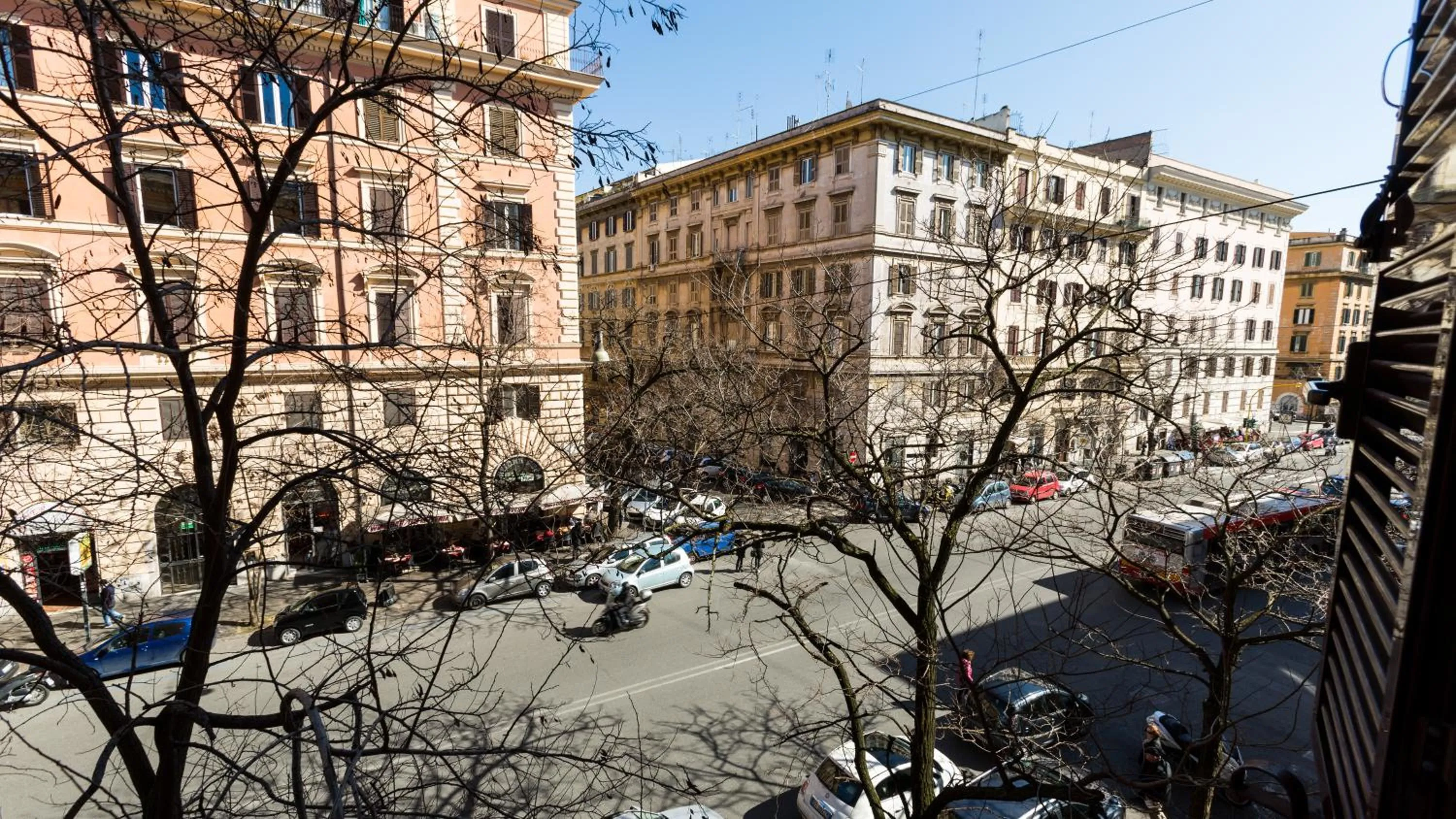 Area and facilities in Rest Guesthouse