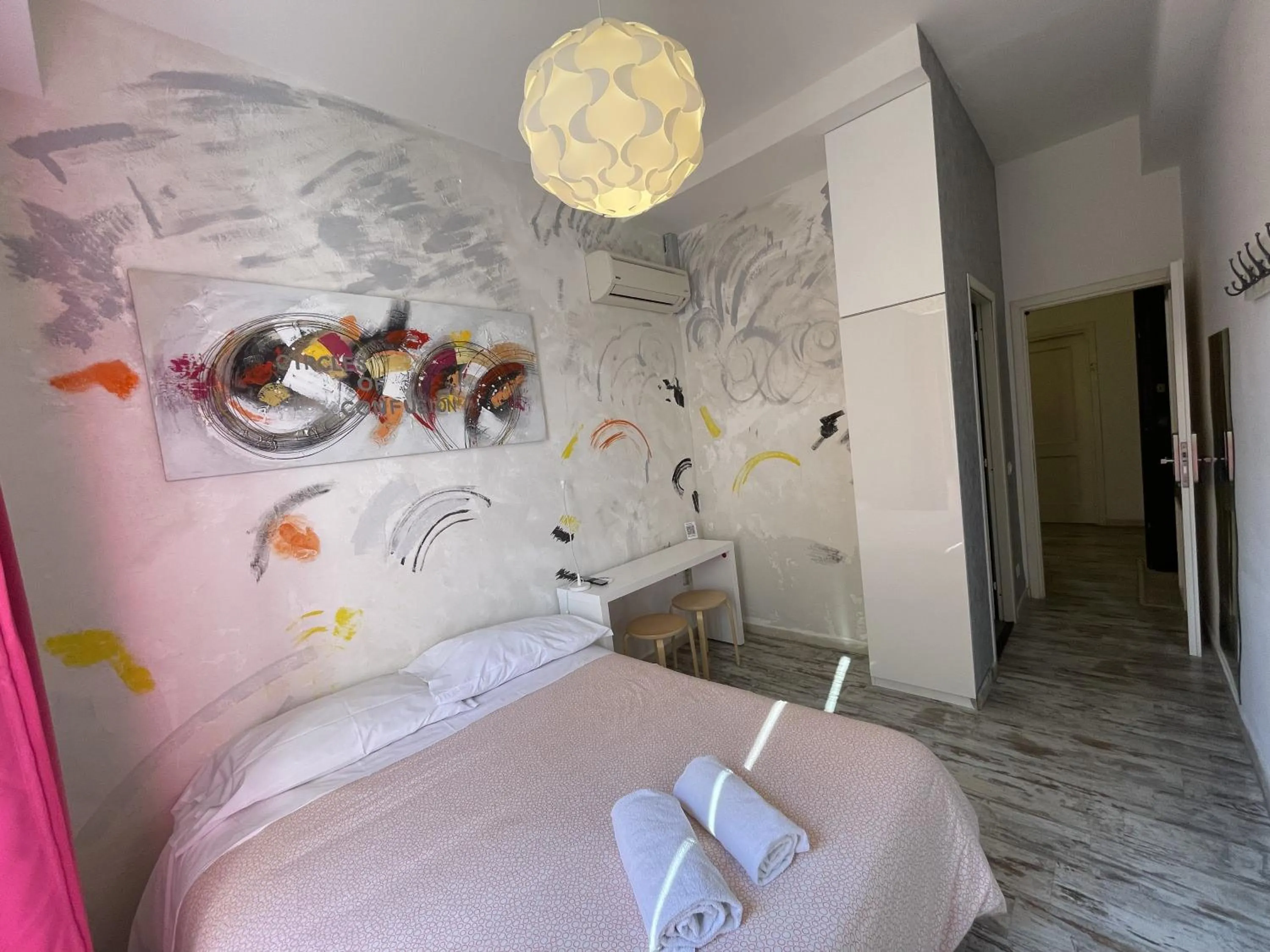 Bedroom, Bed in Moshi Moshi