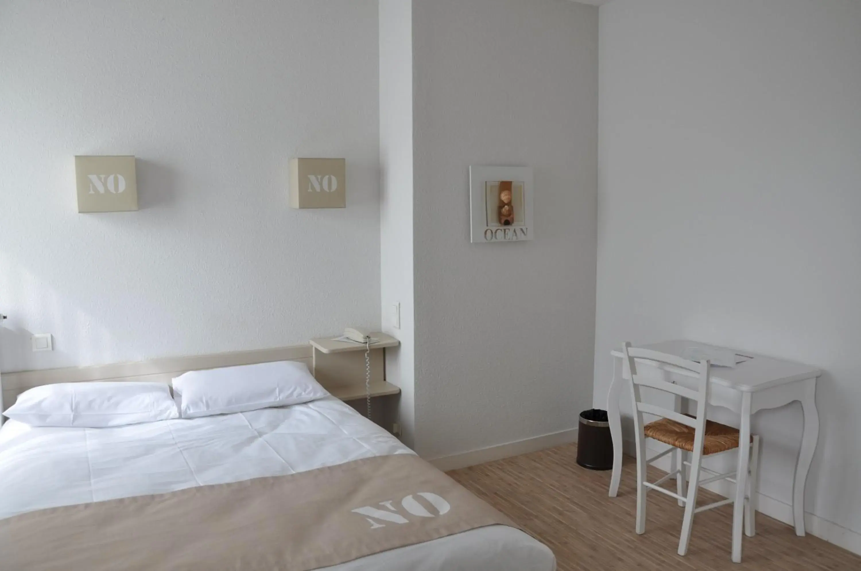 Comfort Double Room in Hotel Autre Mer Comfort Double Room in Hotel Autre Mer