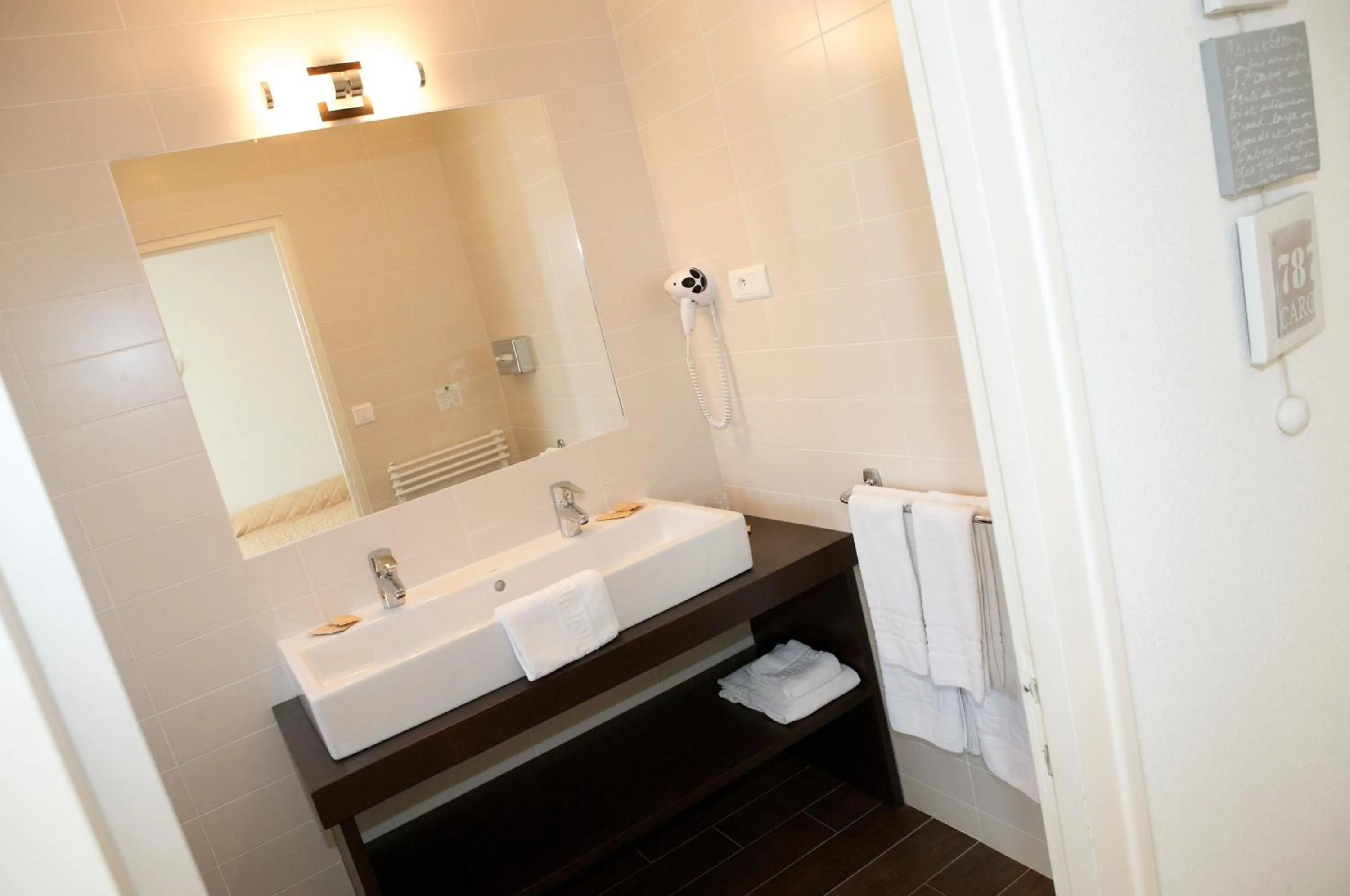 Bathroom in Hotel Autre Mer