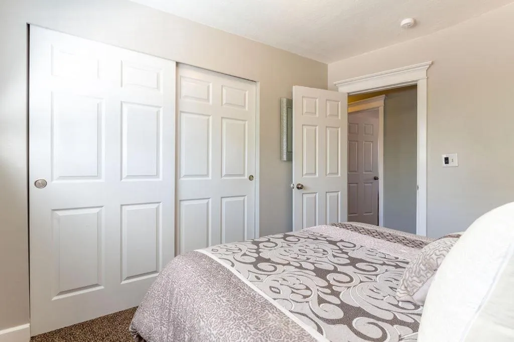 Bed in Fly Away Home