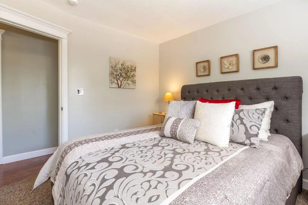 Bed in Fly Away Home