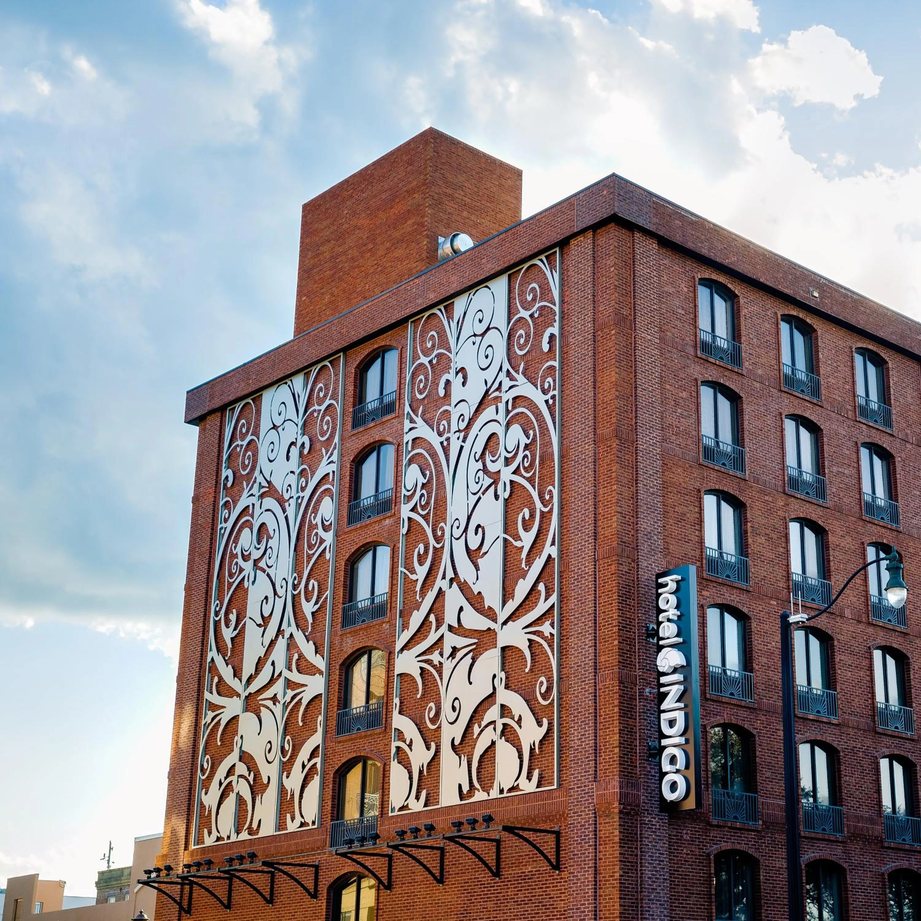 Property building in Hotel Indigo Savannah Historic District by IHG