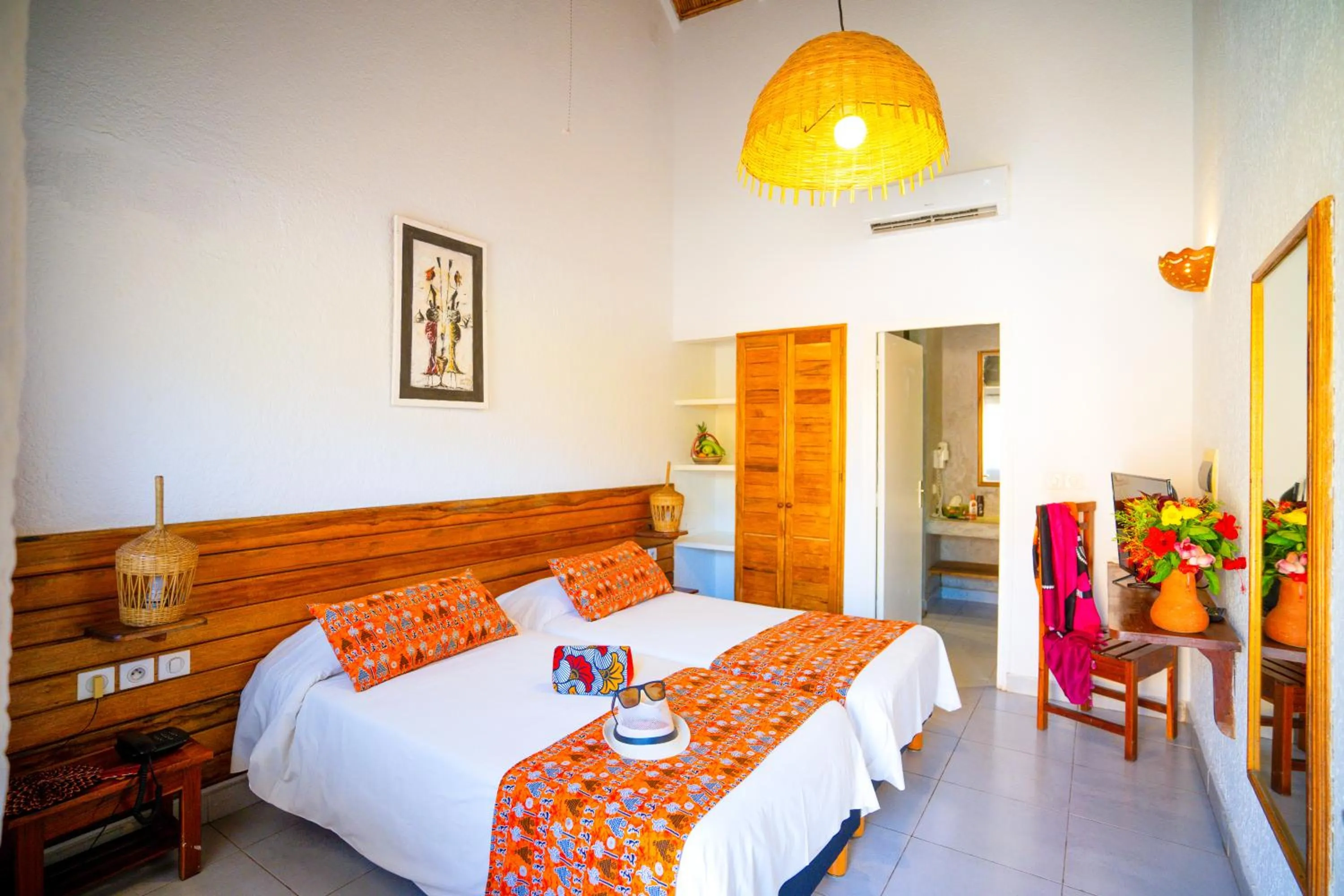 Balcony/Terrace, Bed in Le Saly Hotel & Hotel Club Filaos - All Inclusive