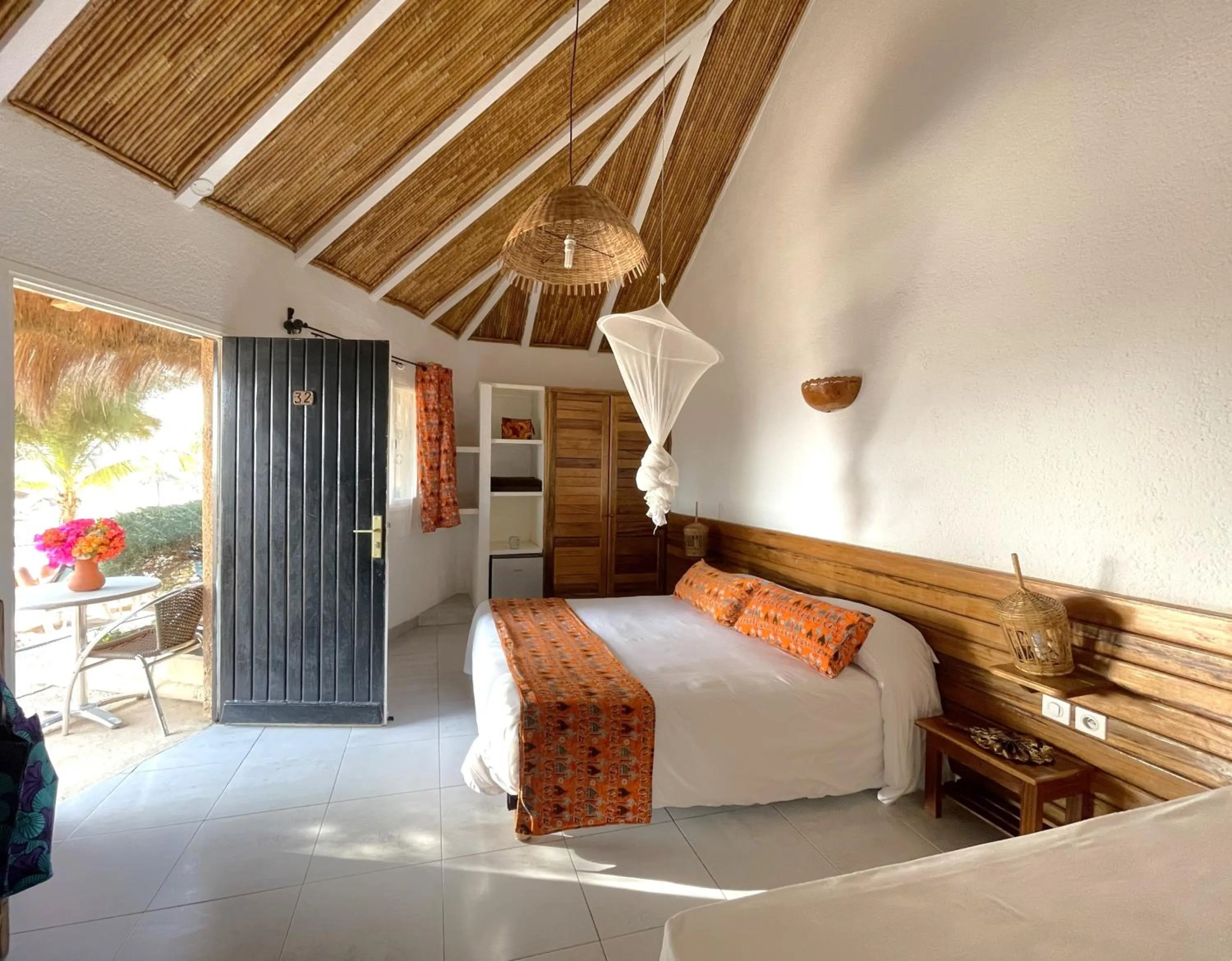 Sea view, Bed in Le Saly Hotel & Hotel Club Filaos - All Inclusive