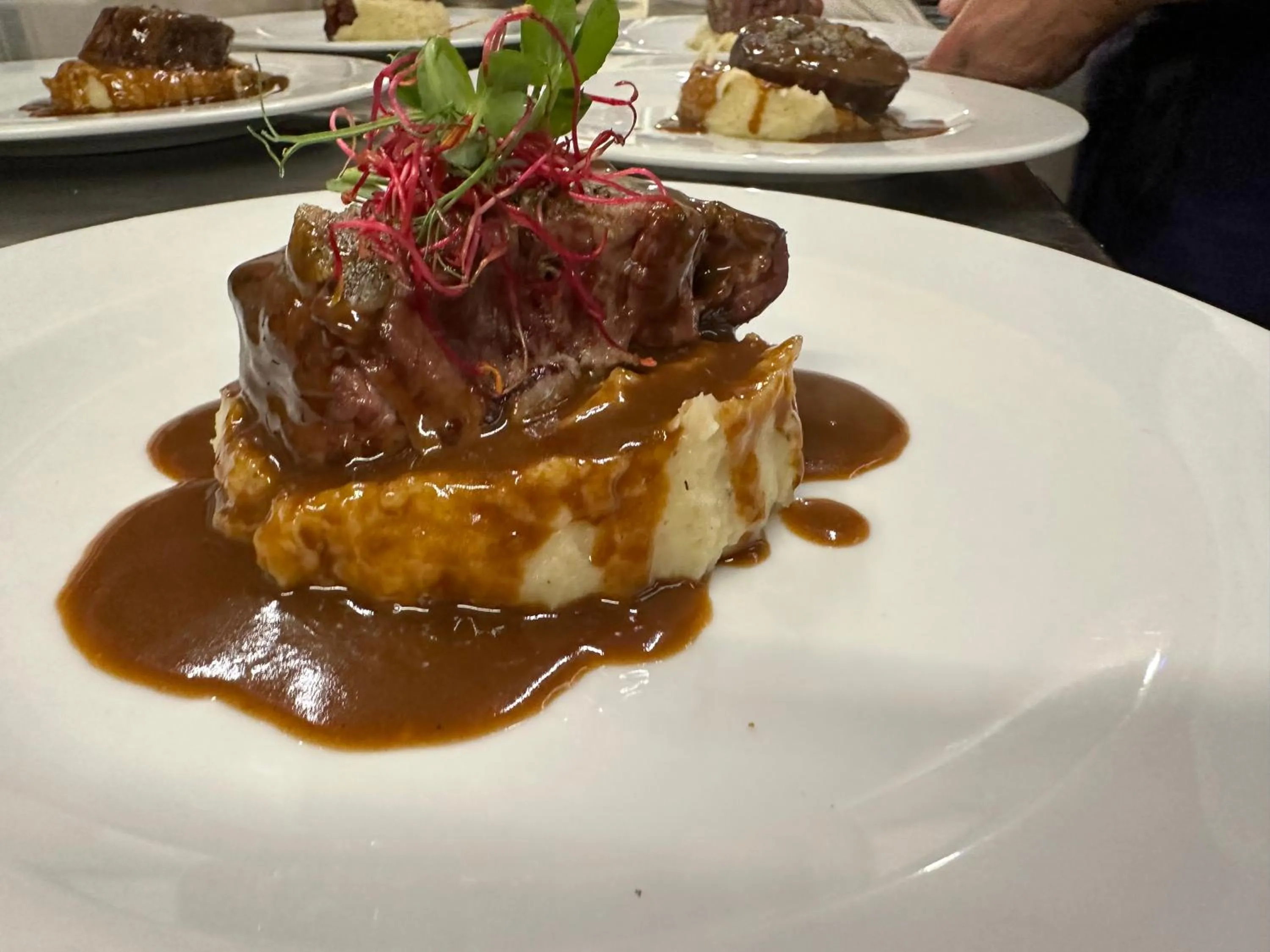 Restaurant/places to eat in Logis Hotel Restaurant Le Grand Puech