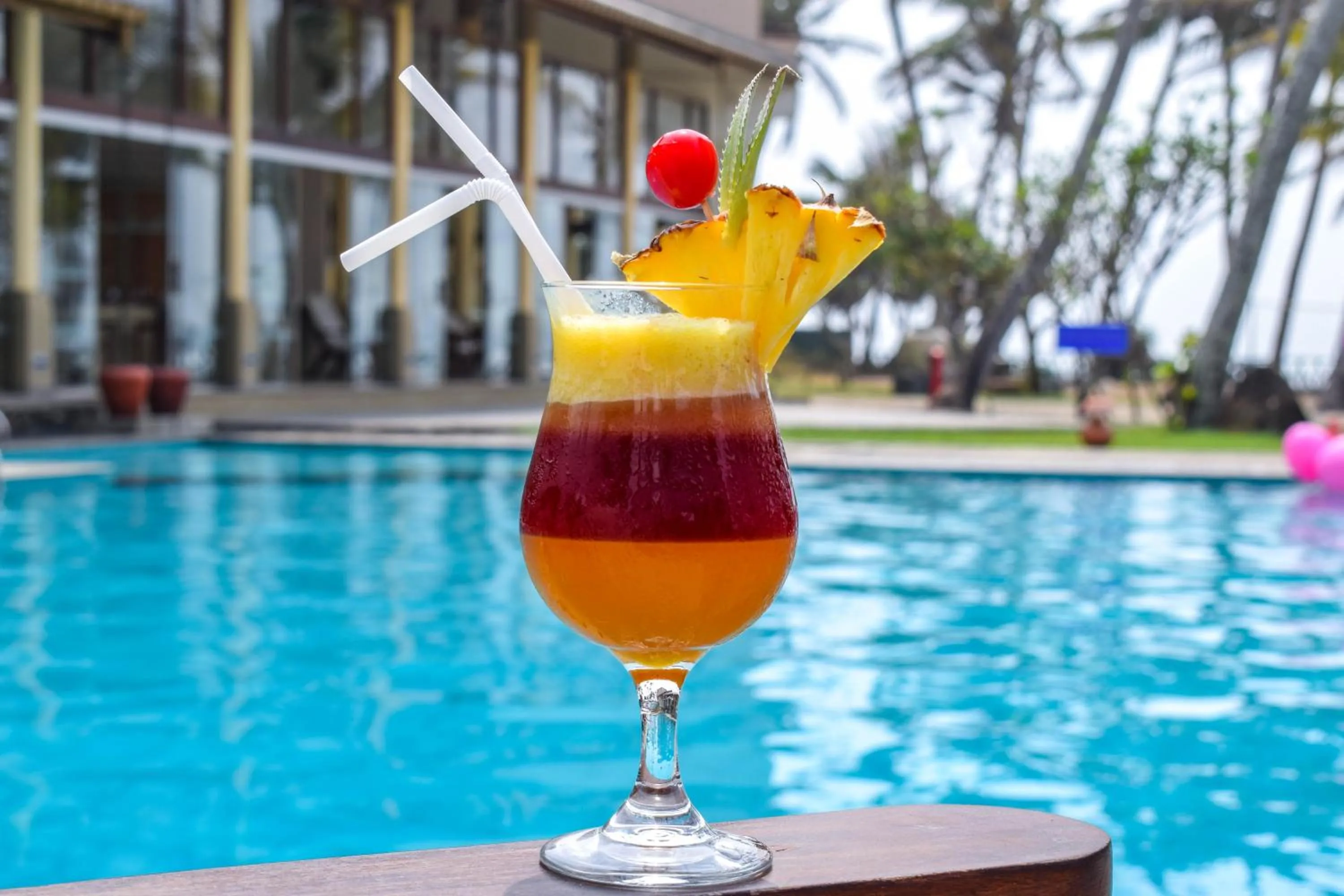 Alcoholic drinks in Insight Resort Ahangama - S&S Other Certified