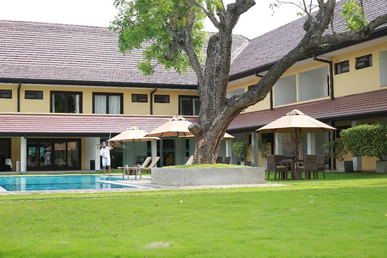 Swimming pool in Rajarata Hotel Anuradhapura