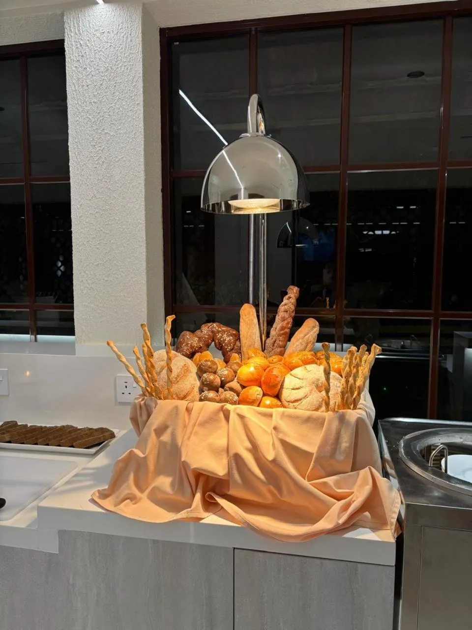 Food and drinks in Rajarata Hotel Anuradhapura