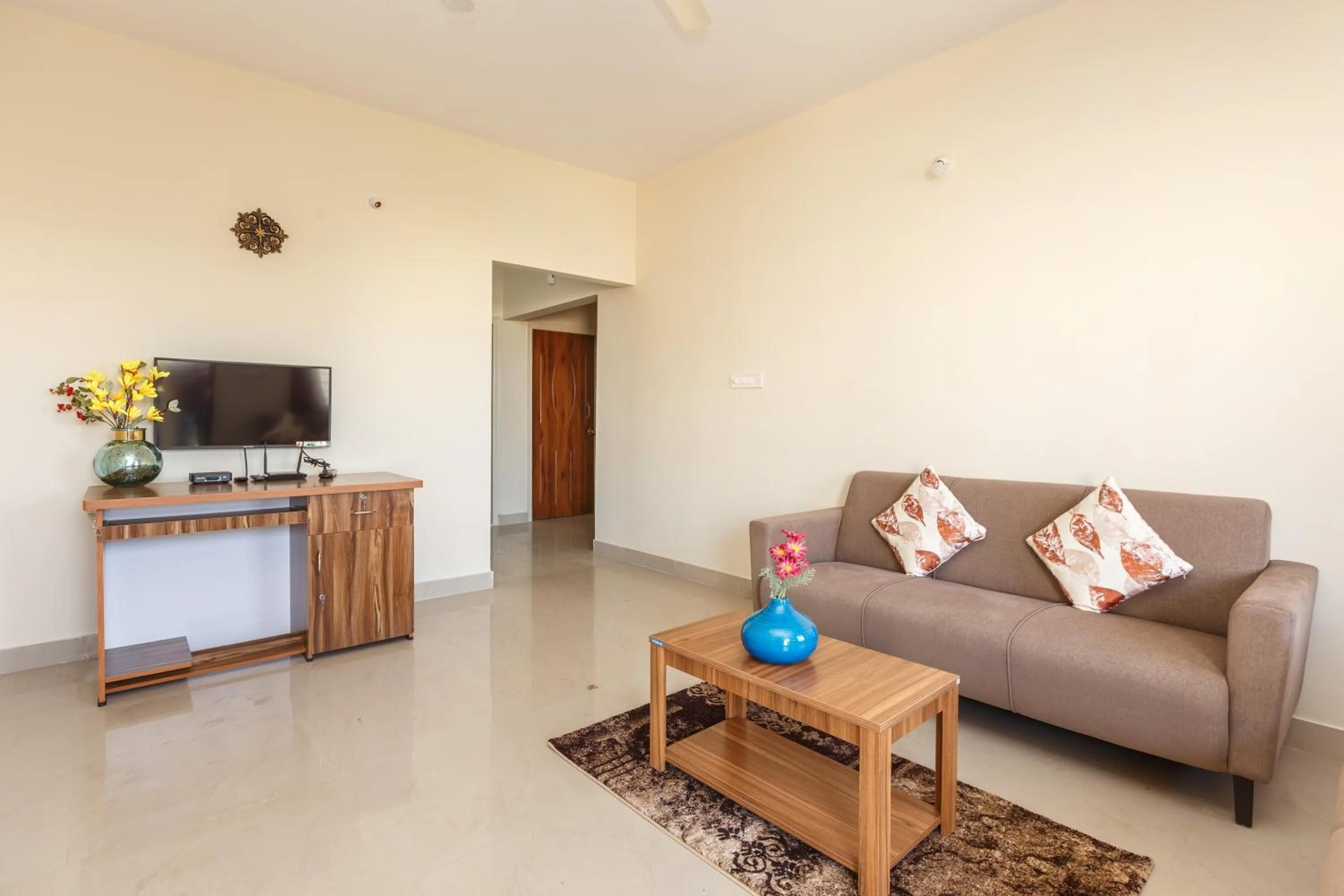 TV and multimedia in Misty Meridian Serviced Apartments