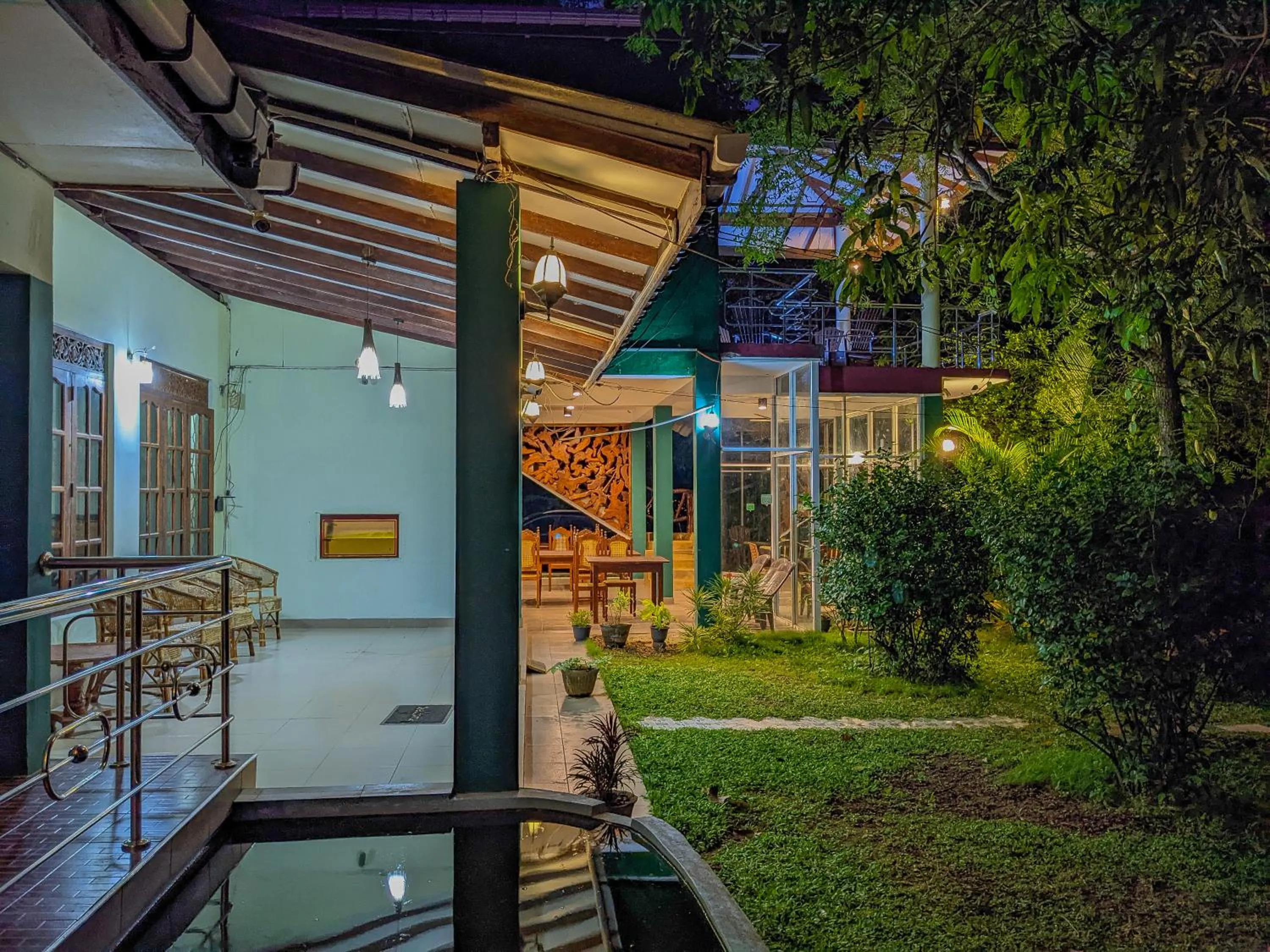 Facade/entrance in Sigiri Choona Lodge 'unique sunrise viewpoint'