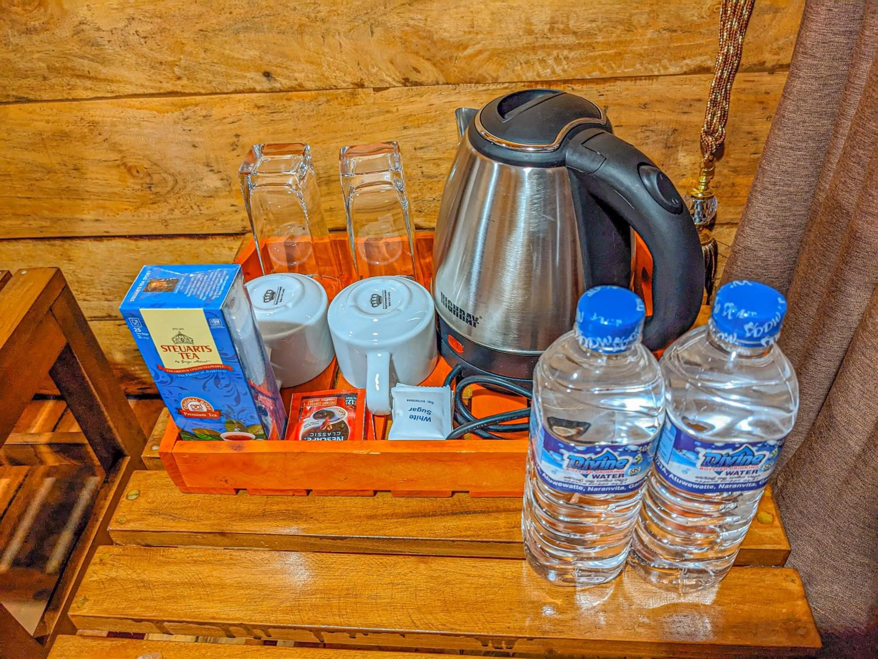 Coffee/tea facilities in Sigiri Choona Lodge 'unique sunrise viewpoint'