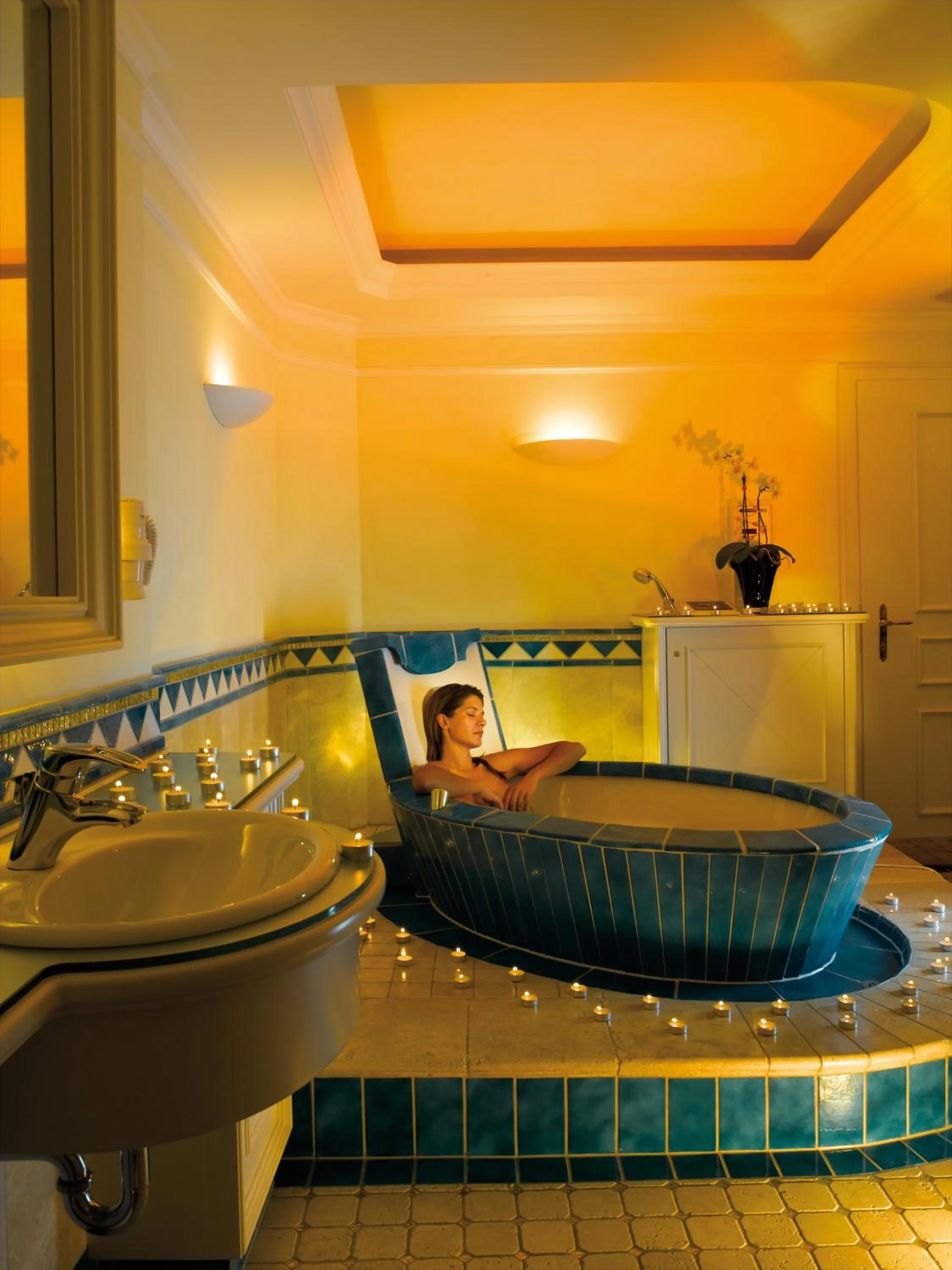 Spa and wellness centre/facilities in Hotel Garni Dolomieu