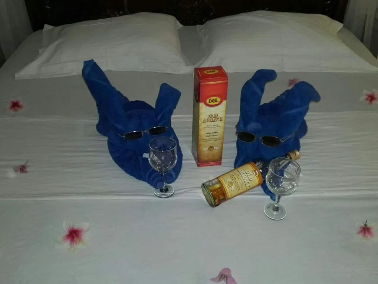 Bed in Bougain Villa