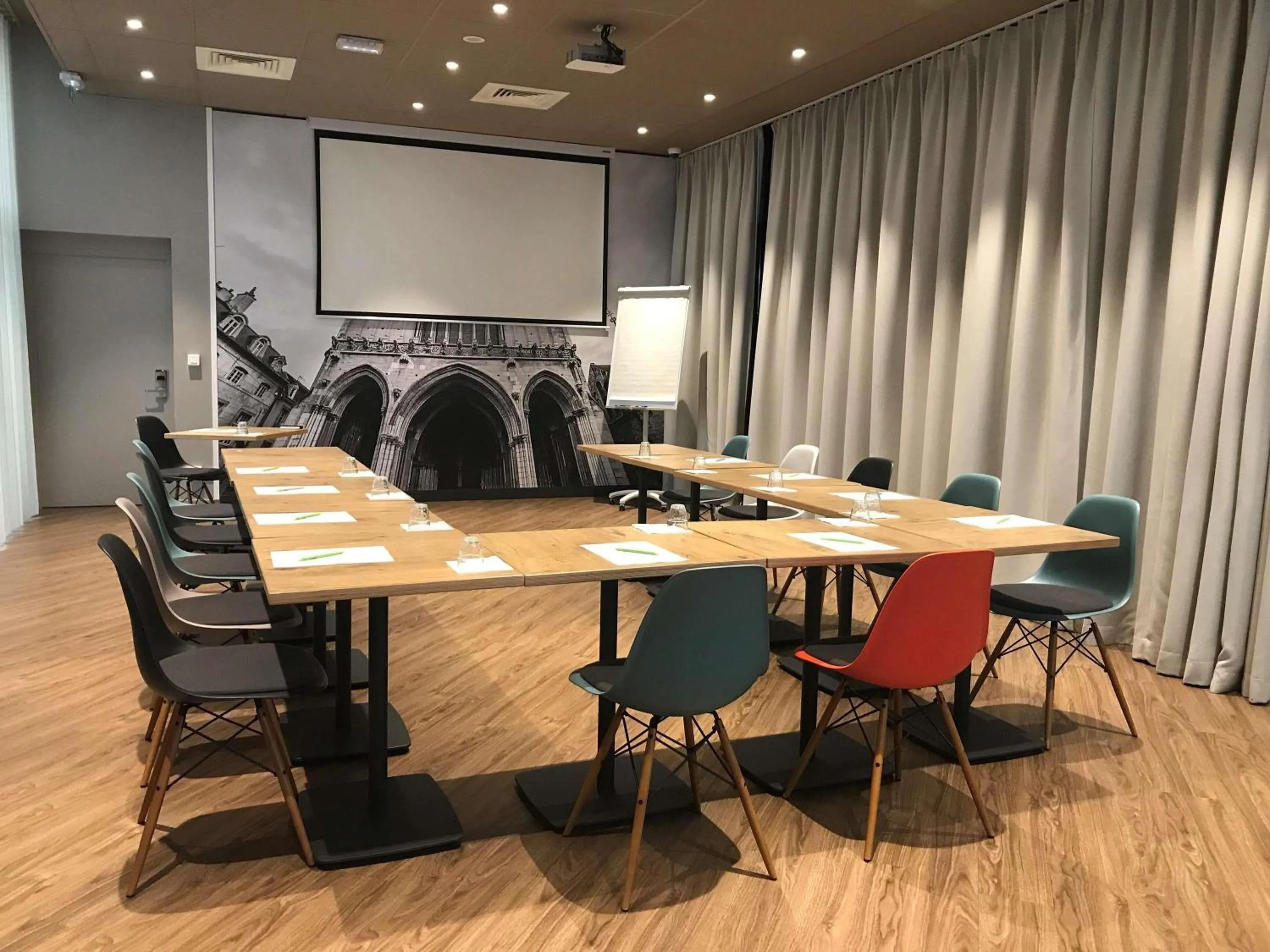 Meeting/conference room in Hotel ibis Dijon Centre Clemenceau