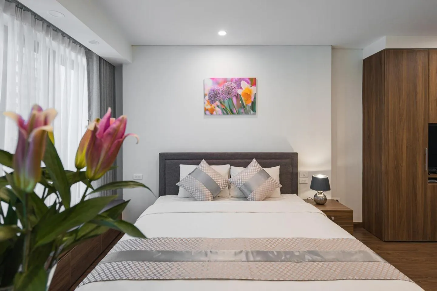 Bed in Narcissus Hotel & Apartment