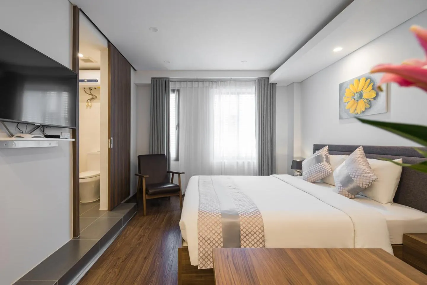 Bed in Narcissus Hotel & Apartment