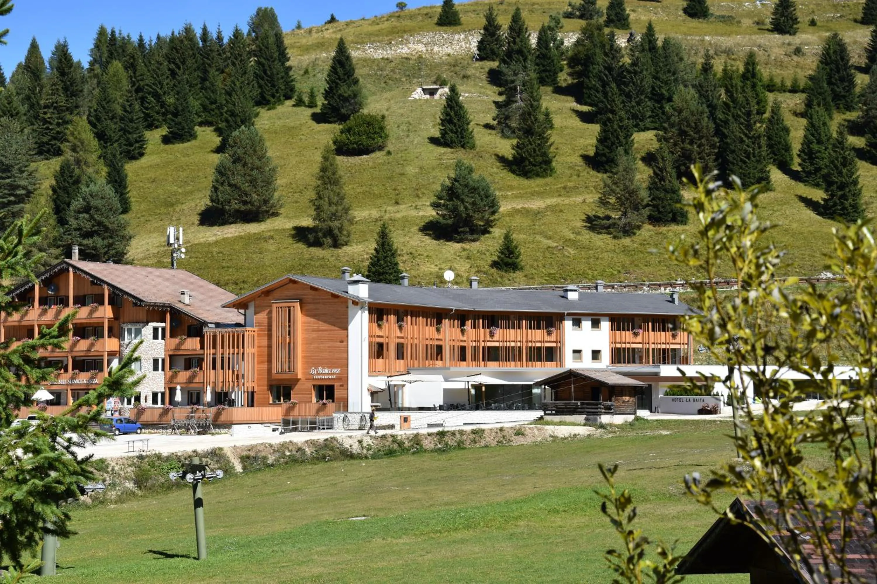Facade/entrance in Hotel La Baita