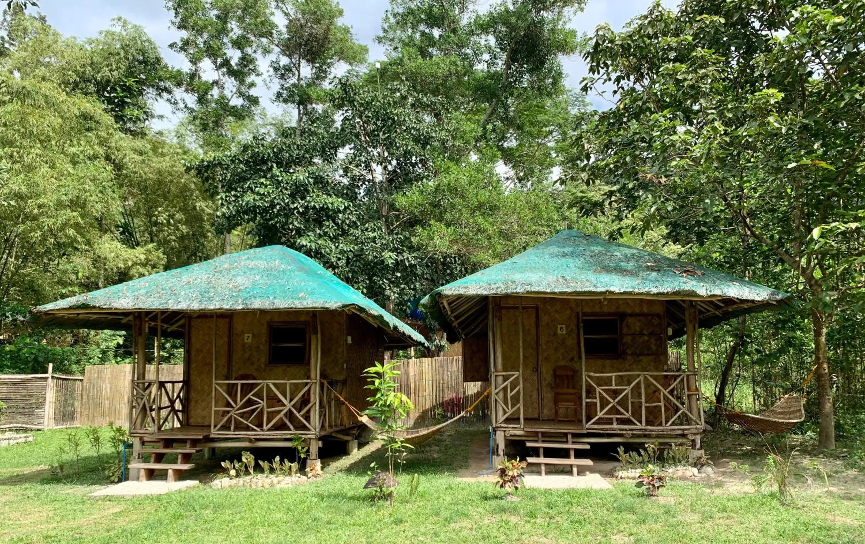 Property building in Back Trippers Inn