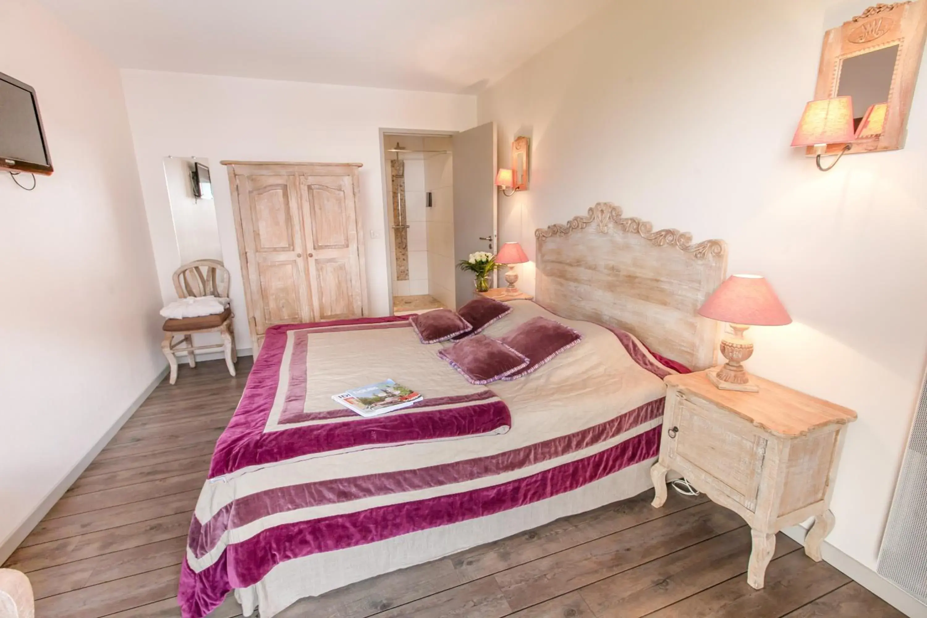 Double Room - Pool Side in Brit Hotel Bristol Montbéliard Centre Double Room - Pool Side in Brit Hotel Bristol Montbéliard Centre