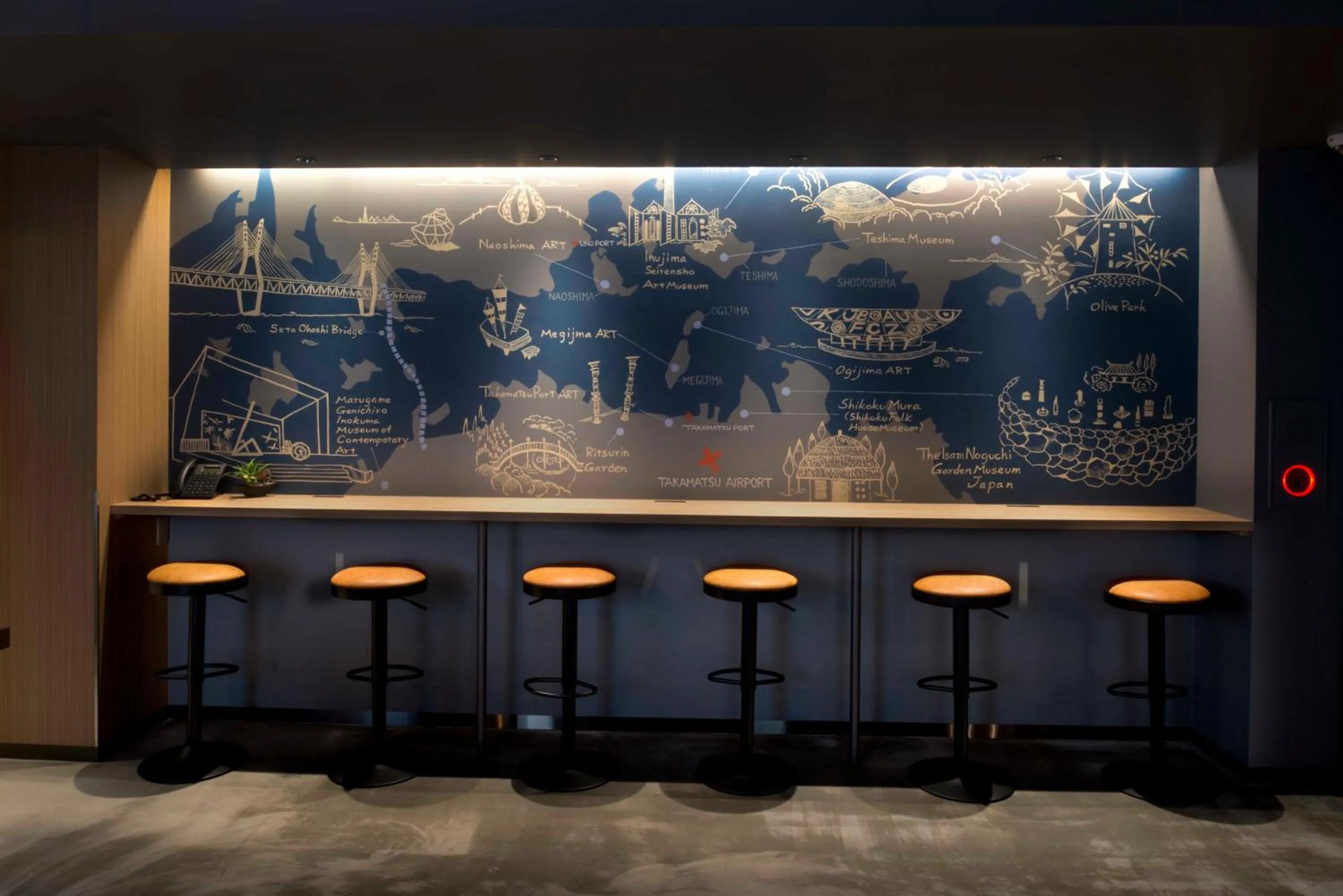 ALPHABED INN Takamatsuekimae