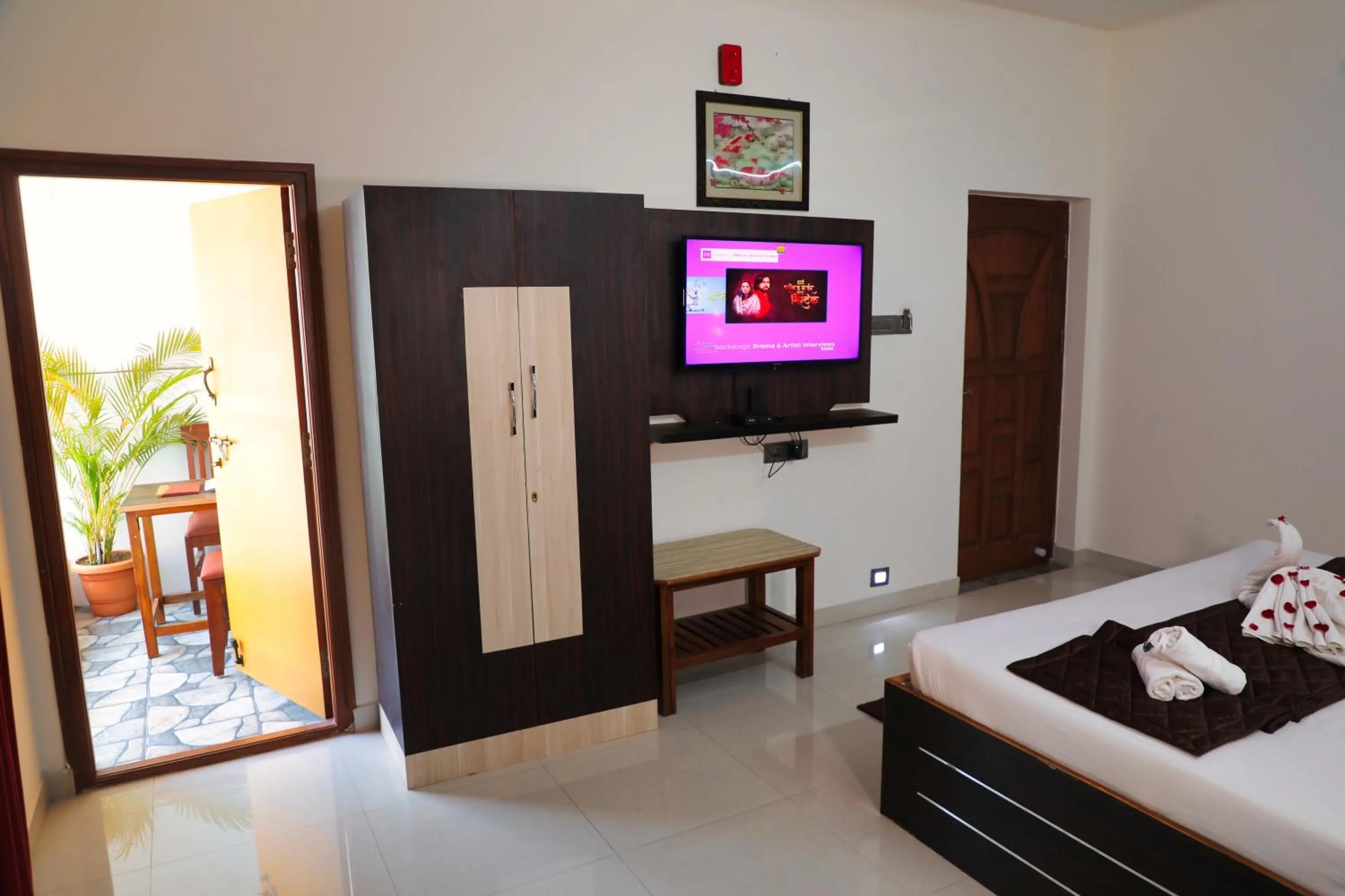 TV and multimedia, Bed in SS Silver Oaks Resort