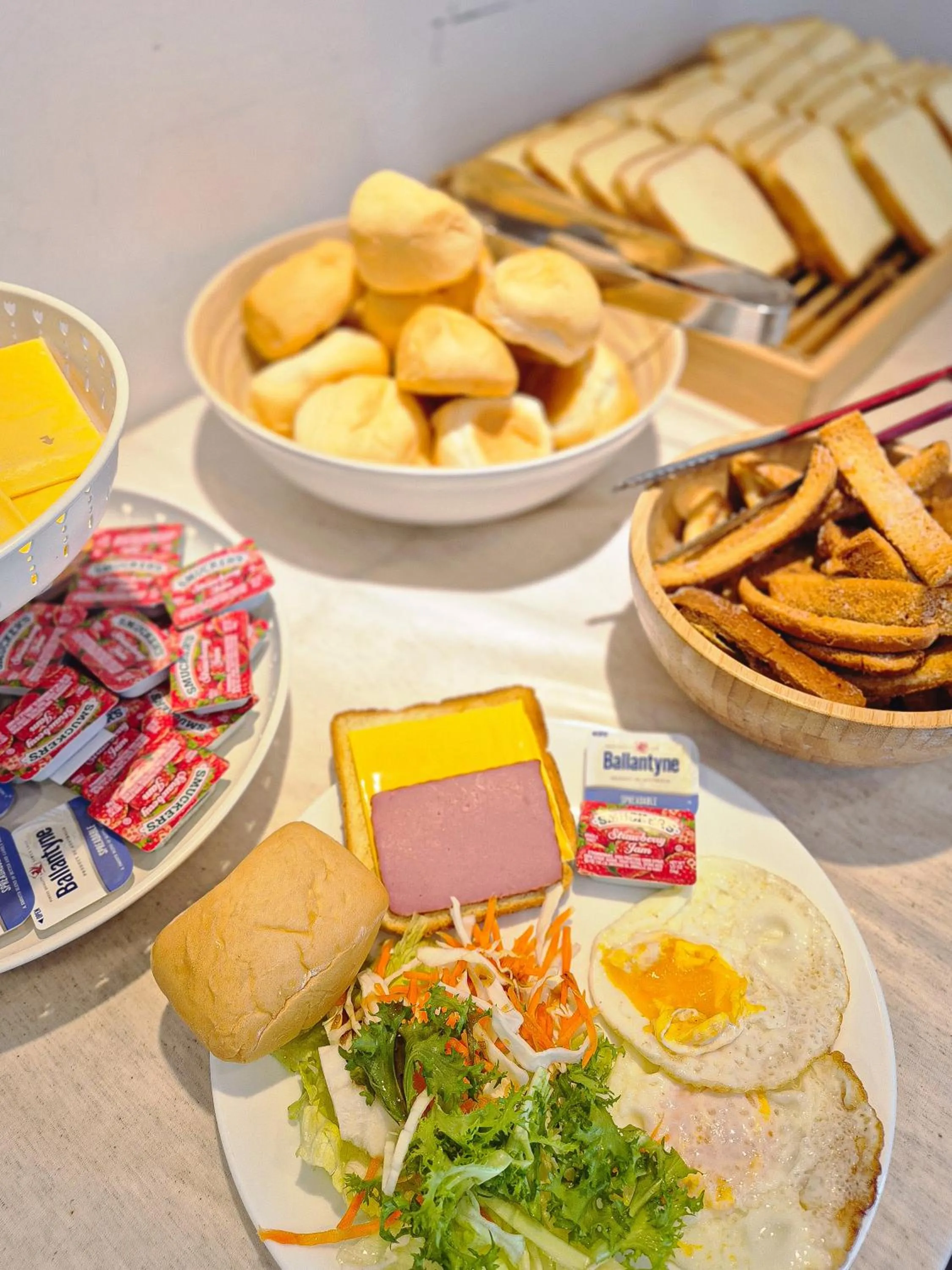 Breakfast in Interlaken Stay