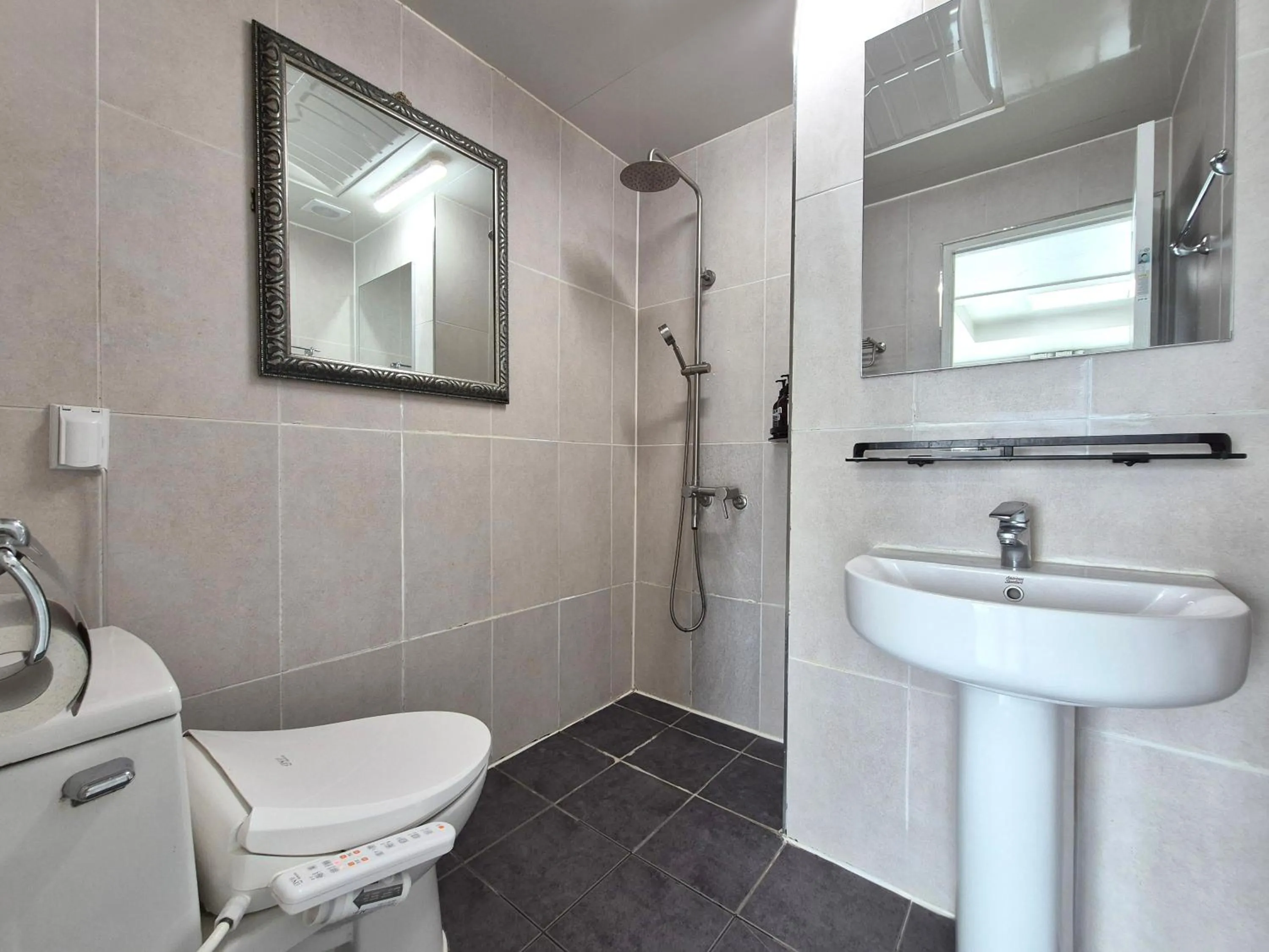 Toilet in Interlaken Stay