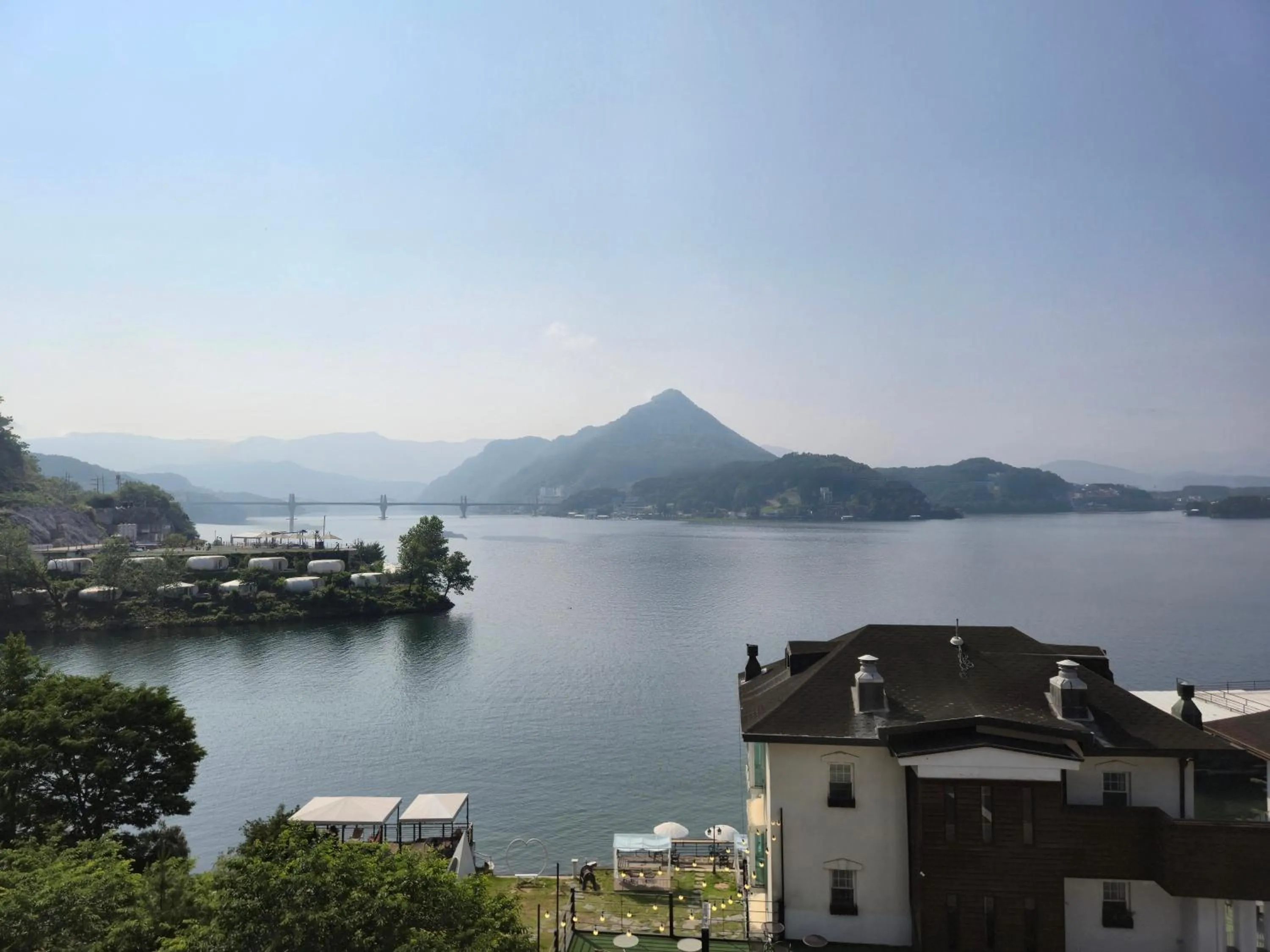 Lake view in Interlaken Stay