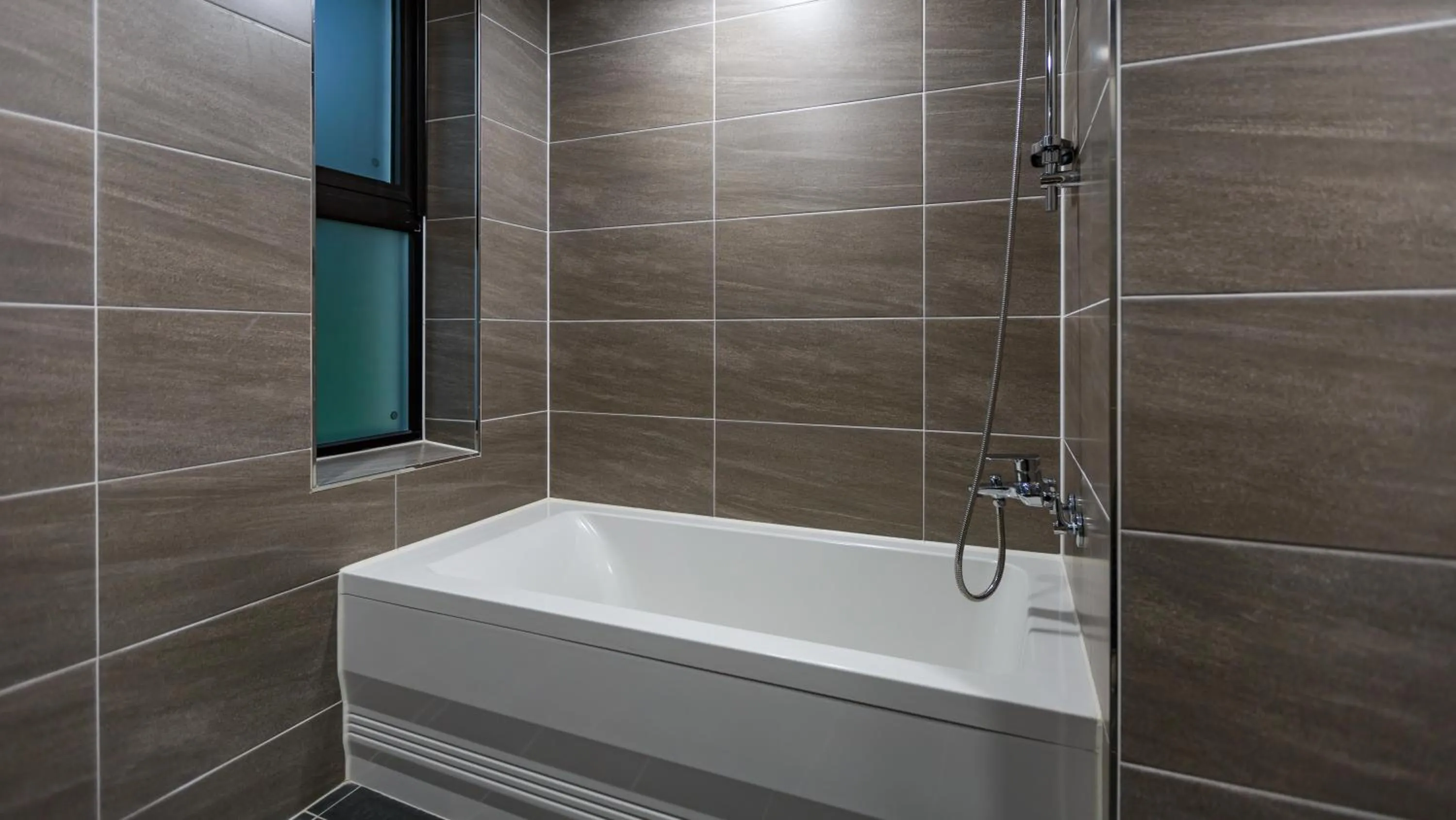 Shower in Interlaken Stay