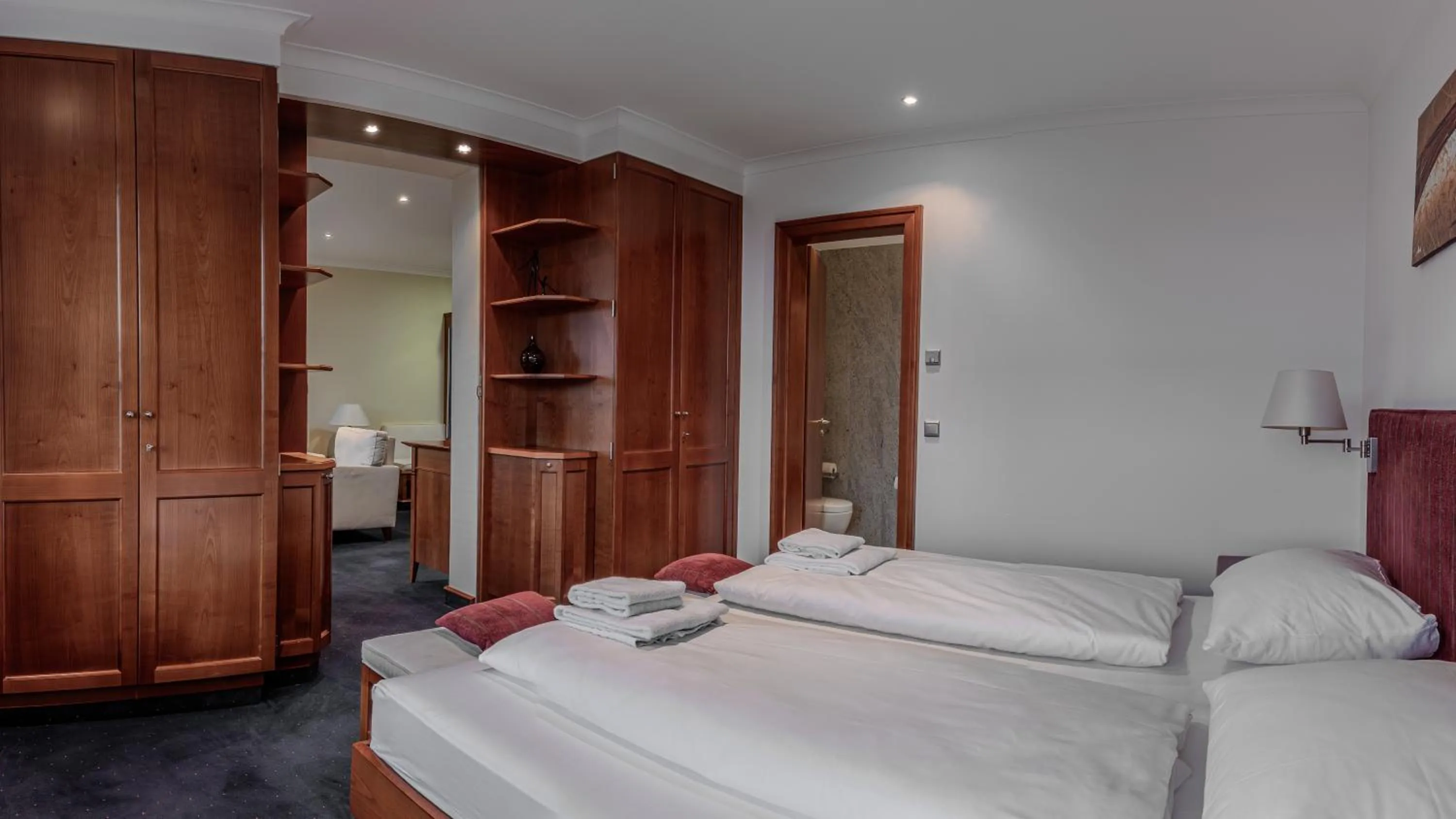 Bed in Sportschule Oberhaching