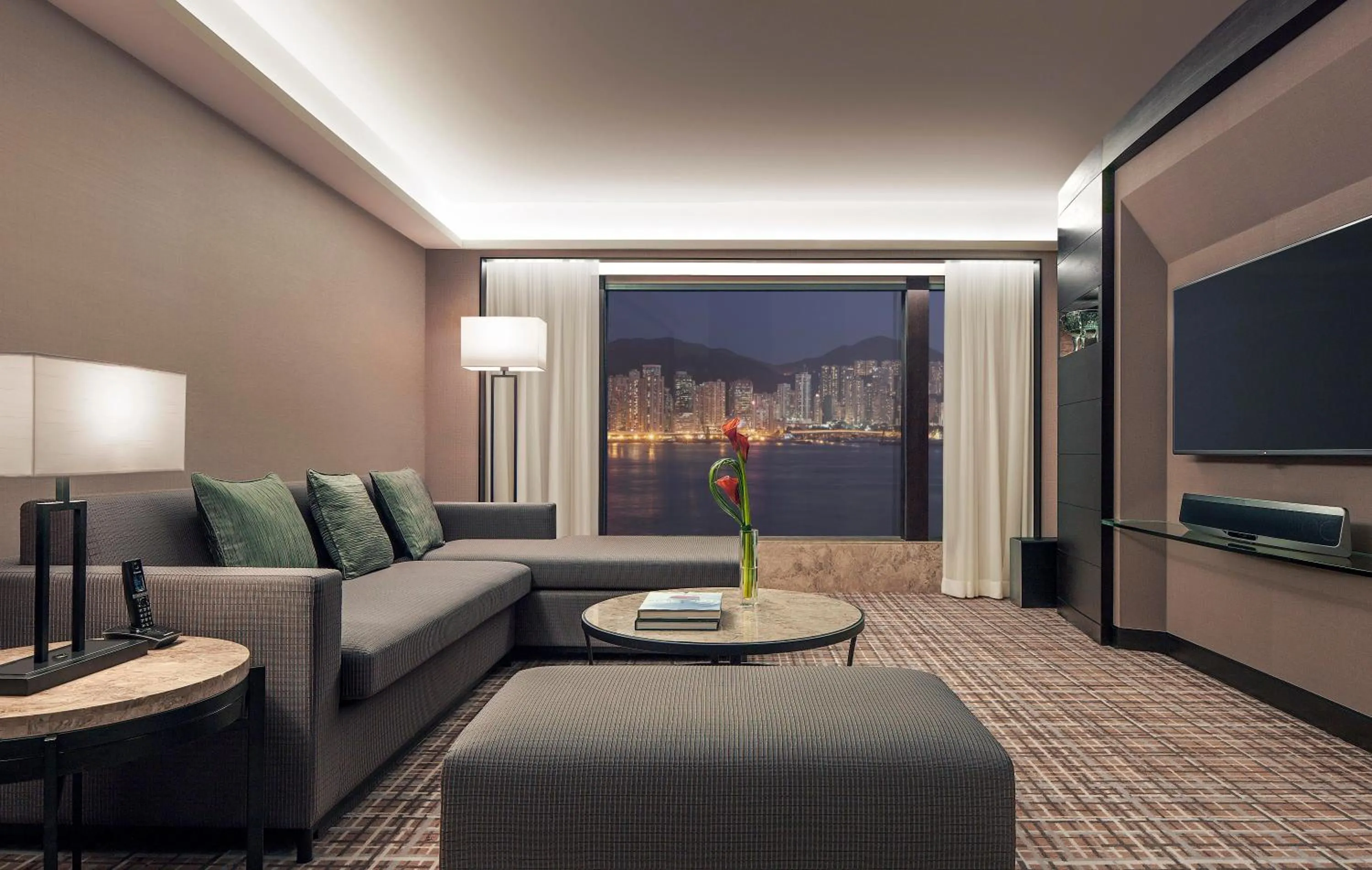 Living room in New World Millennium Hong Kong Hotel